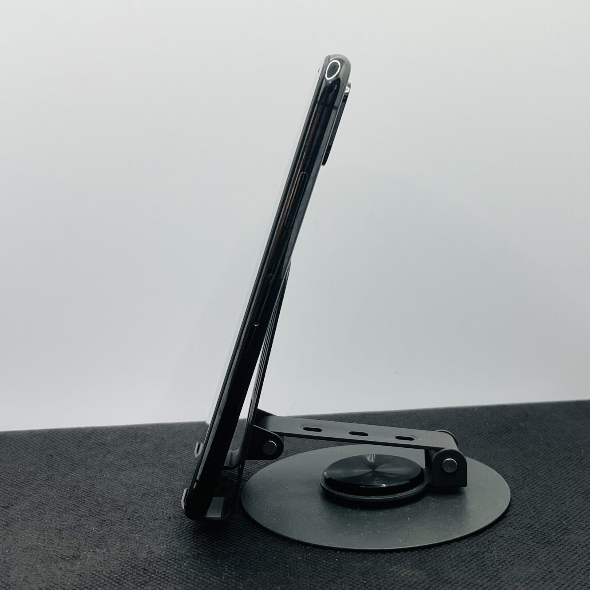 Apple iPhone XS 256GB Space Grey (Grade B) - Image 7