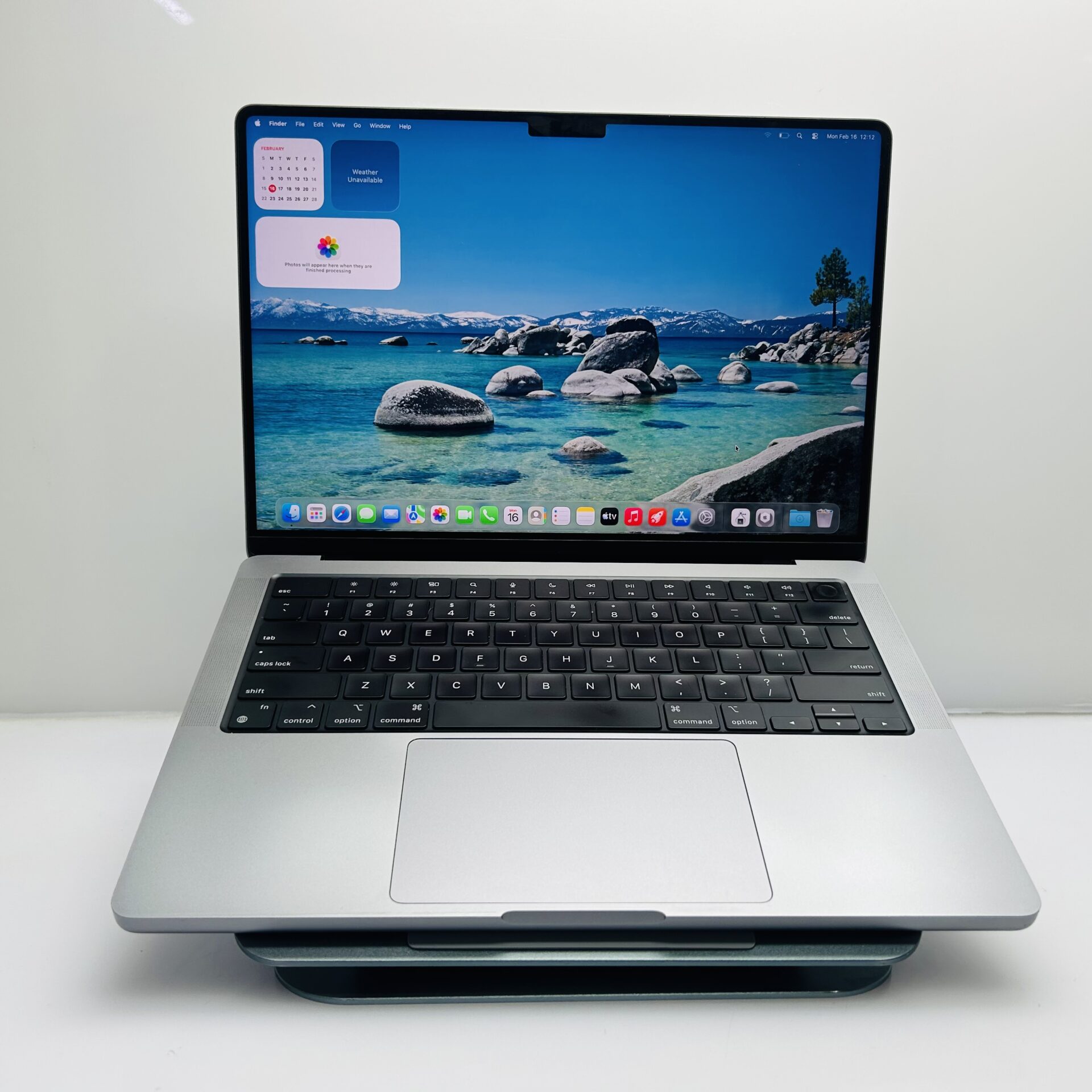 Apple Macbook Pro “M1 Pro” 14-Inch 8 CPU/14 GPU (2021) 16GB RAM 512GB SSD Space Gray – (Grade B) - Image 4