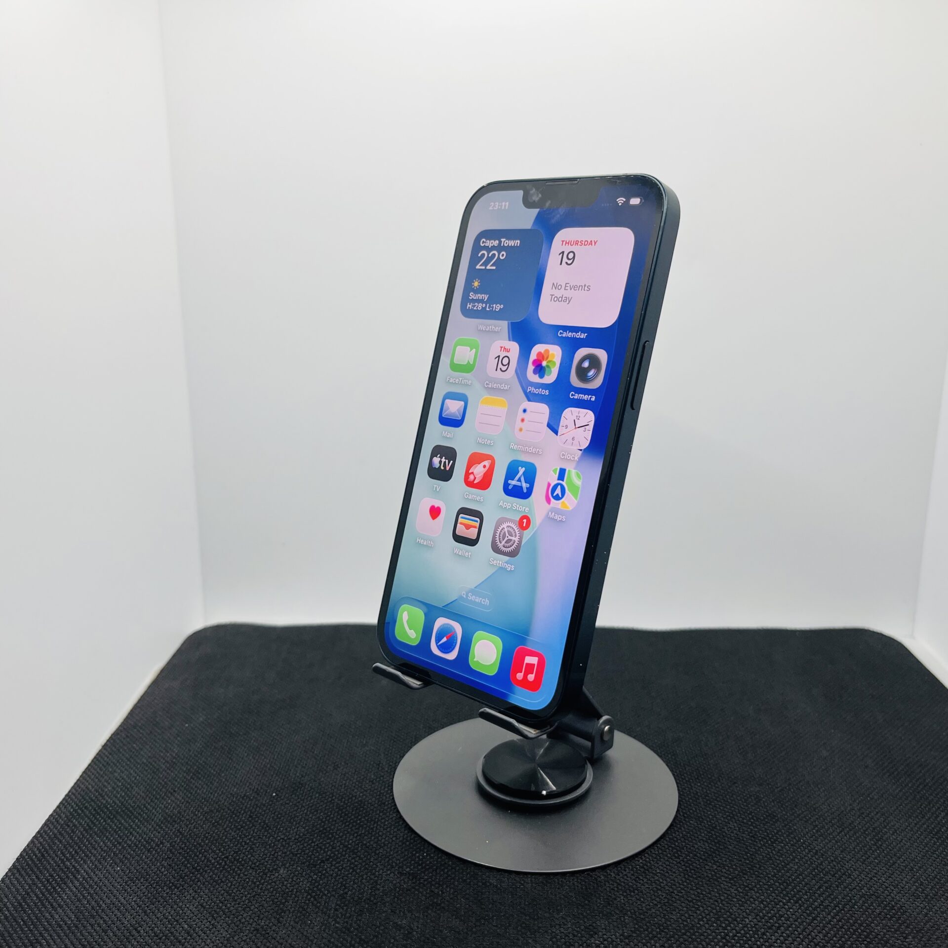 Apple iPhone 14 128GB Midnight – (Grade B) - Image 4