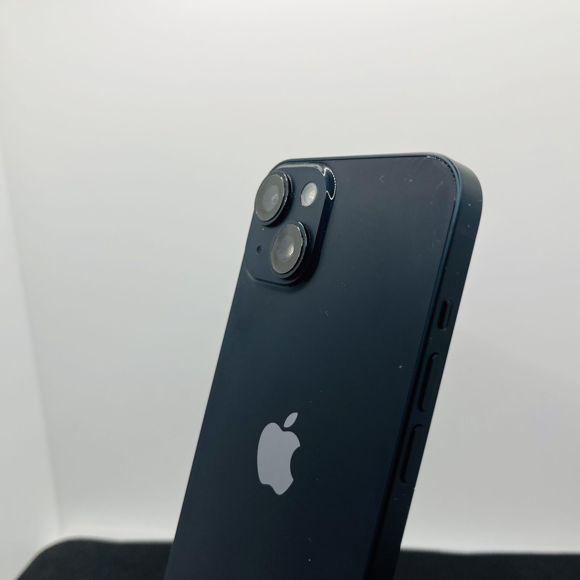 Apple iPhone 14 128GB Midnight – (Grade B) - Image 8