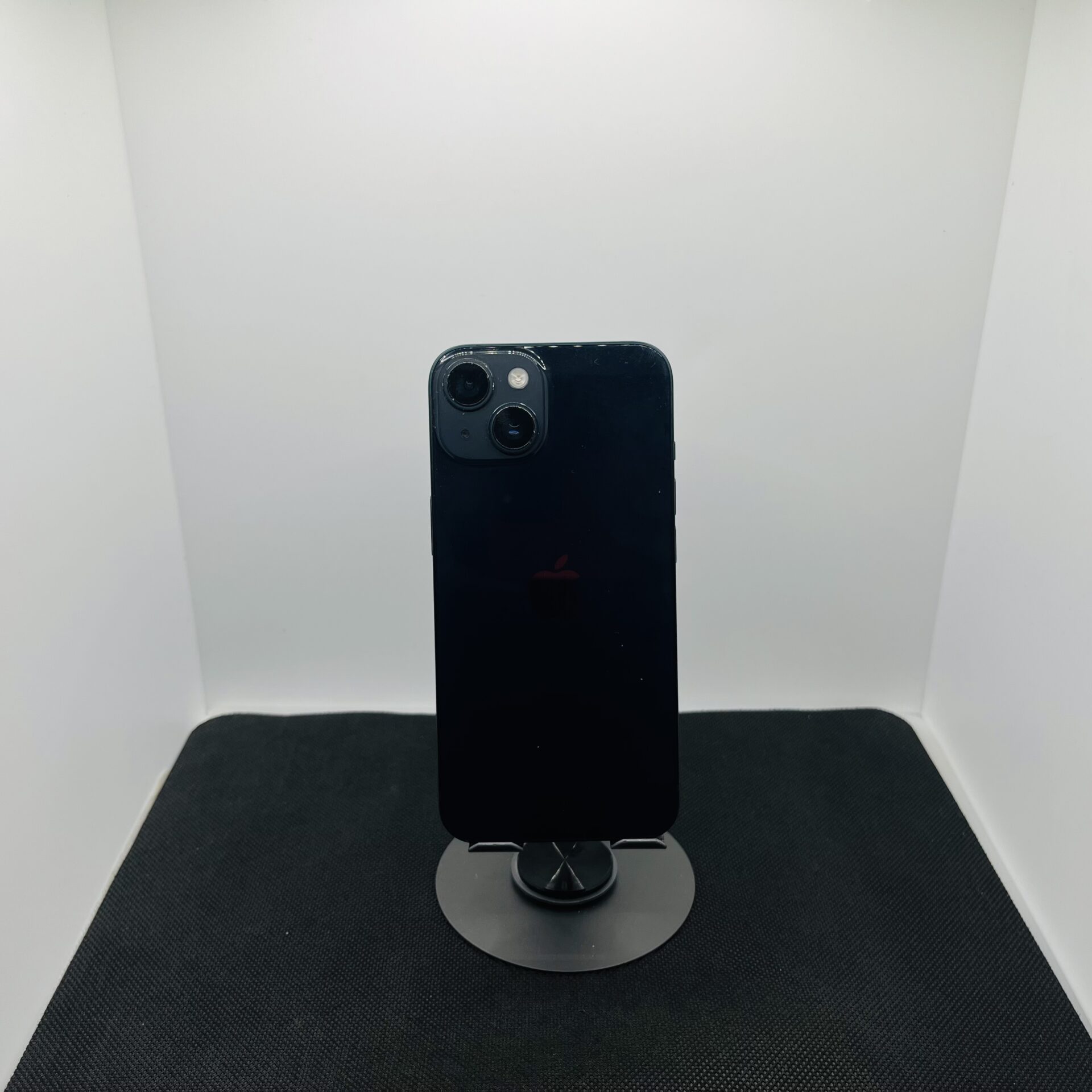 Apple iPhone 14 128GB Midnight – (Grade B) - Image 6