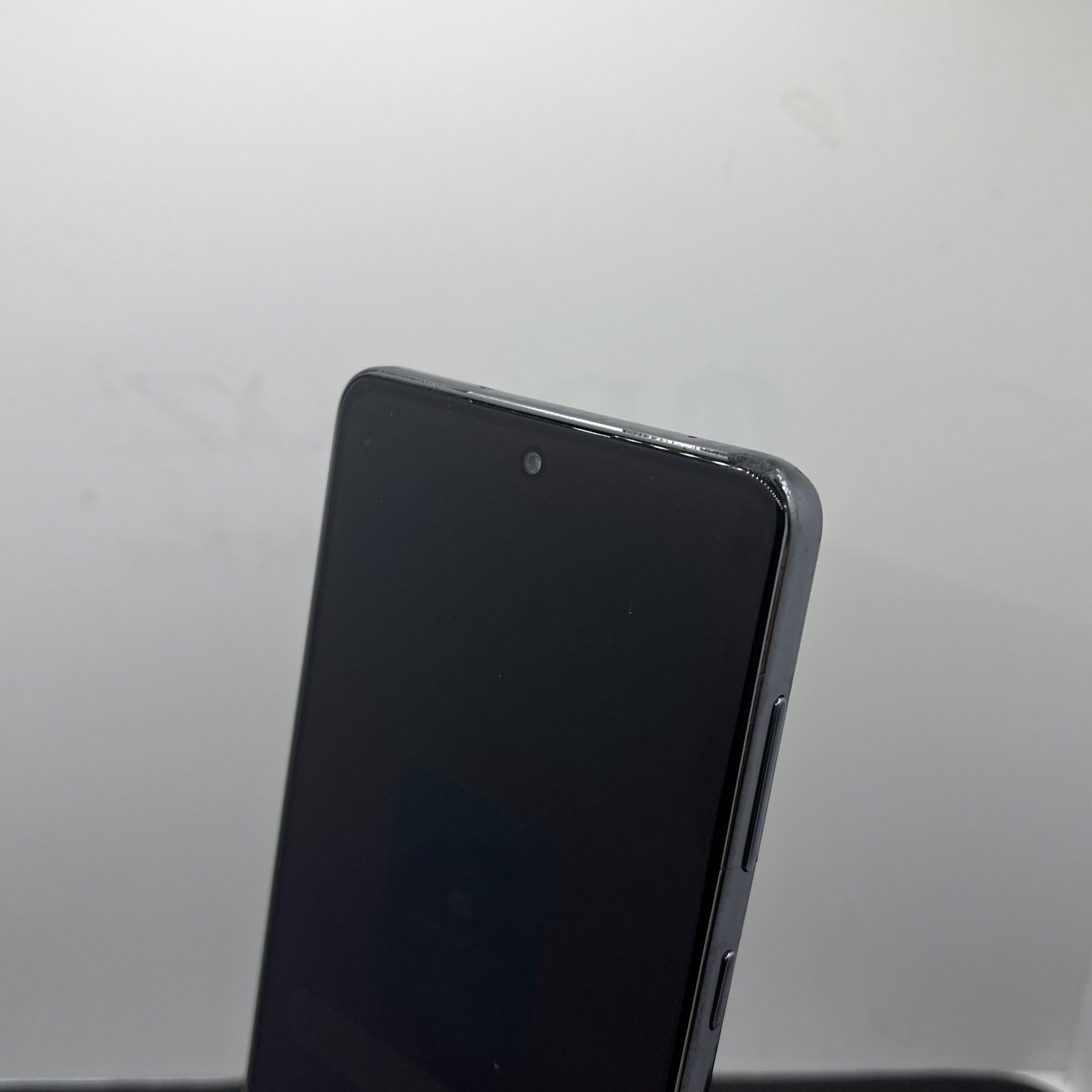 Samsung Galaxy A73 128GB Awesome Gray - (Grade B) - Image 8