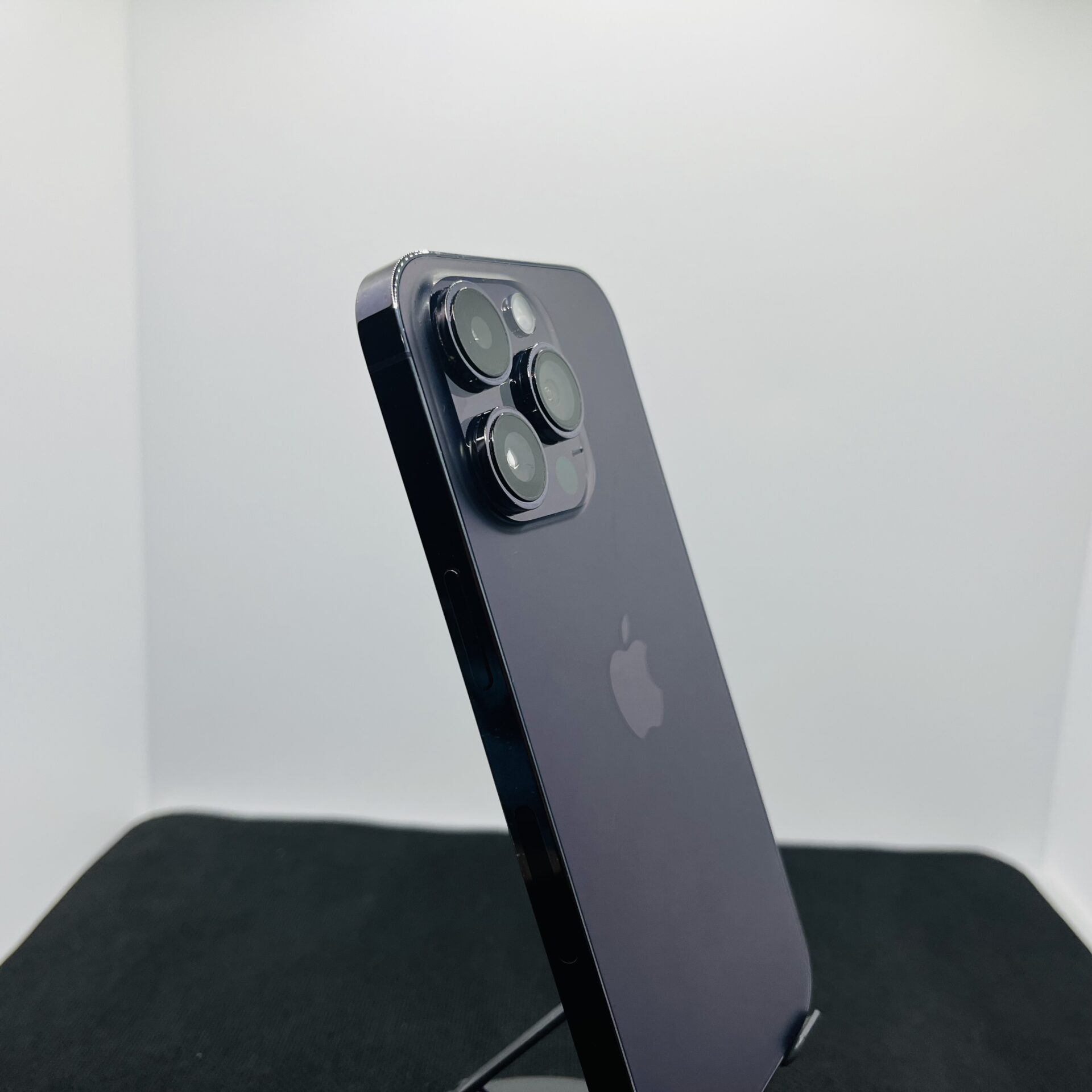 Apple iPhone 14 Pro 128GB Deep Purple (Grade B) - eSIM Only - Image 8