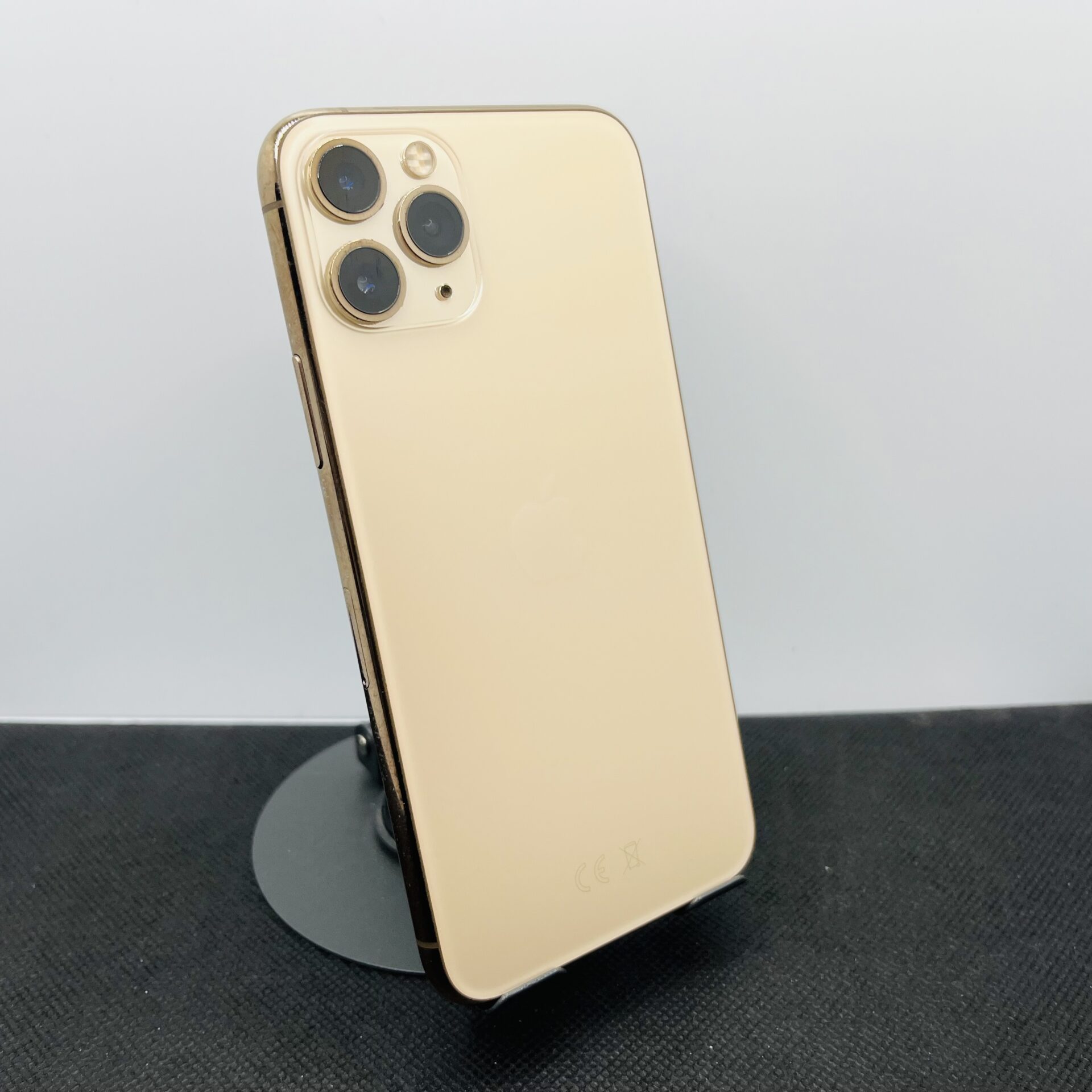 Apple iPhone 11 Pro 256GB Gold (Grade B) - Image 9