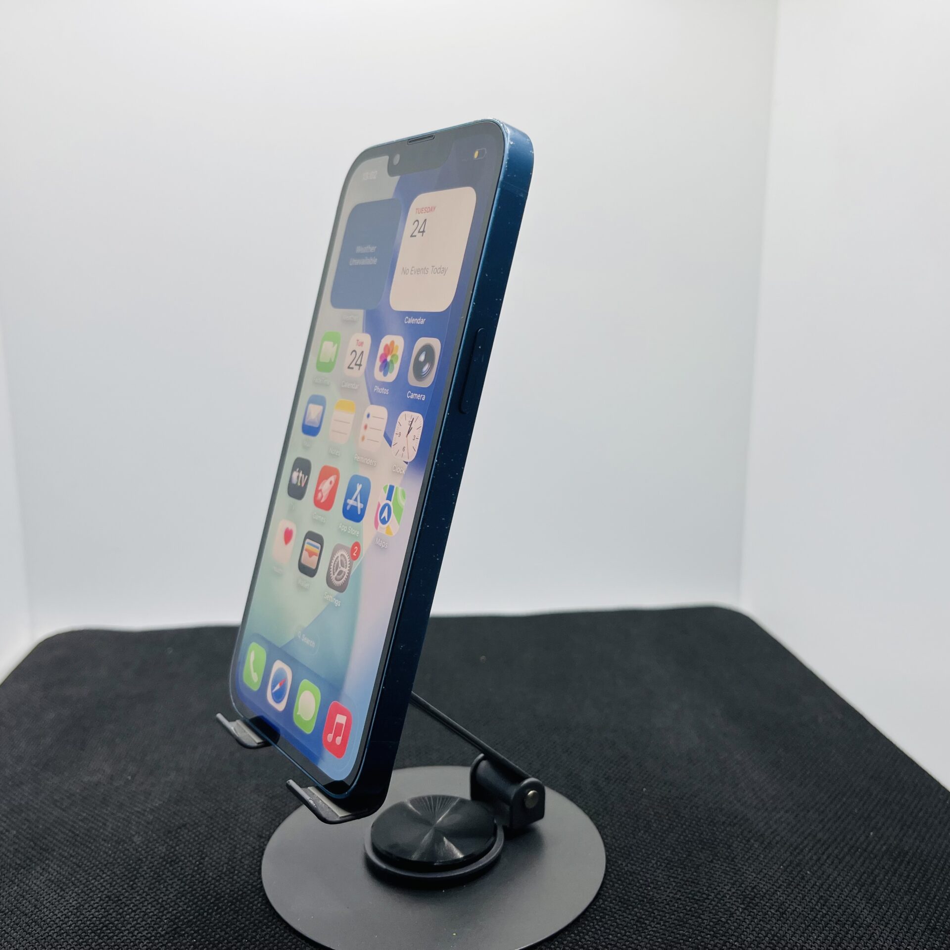 Apple iPhone 13 256GB Blue - (Grade B) - Image 4