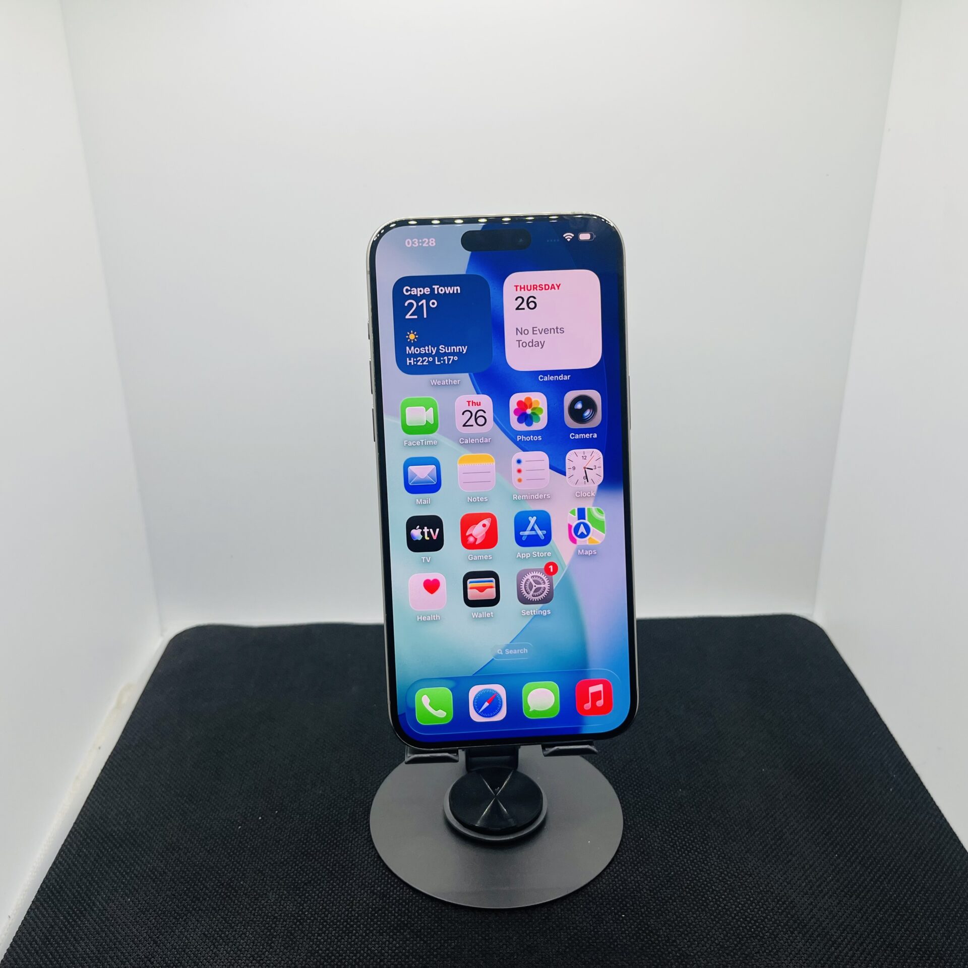 Apple iPhone 15 Pro Max 256GB Natural Titanium – (Grade B) - Image 3