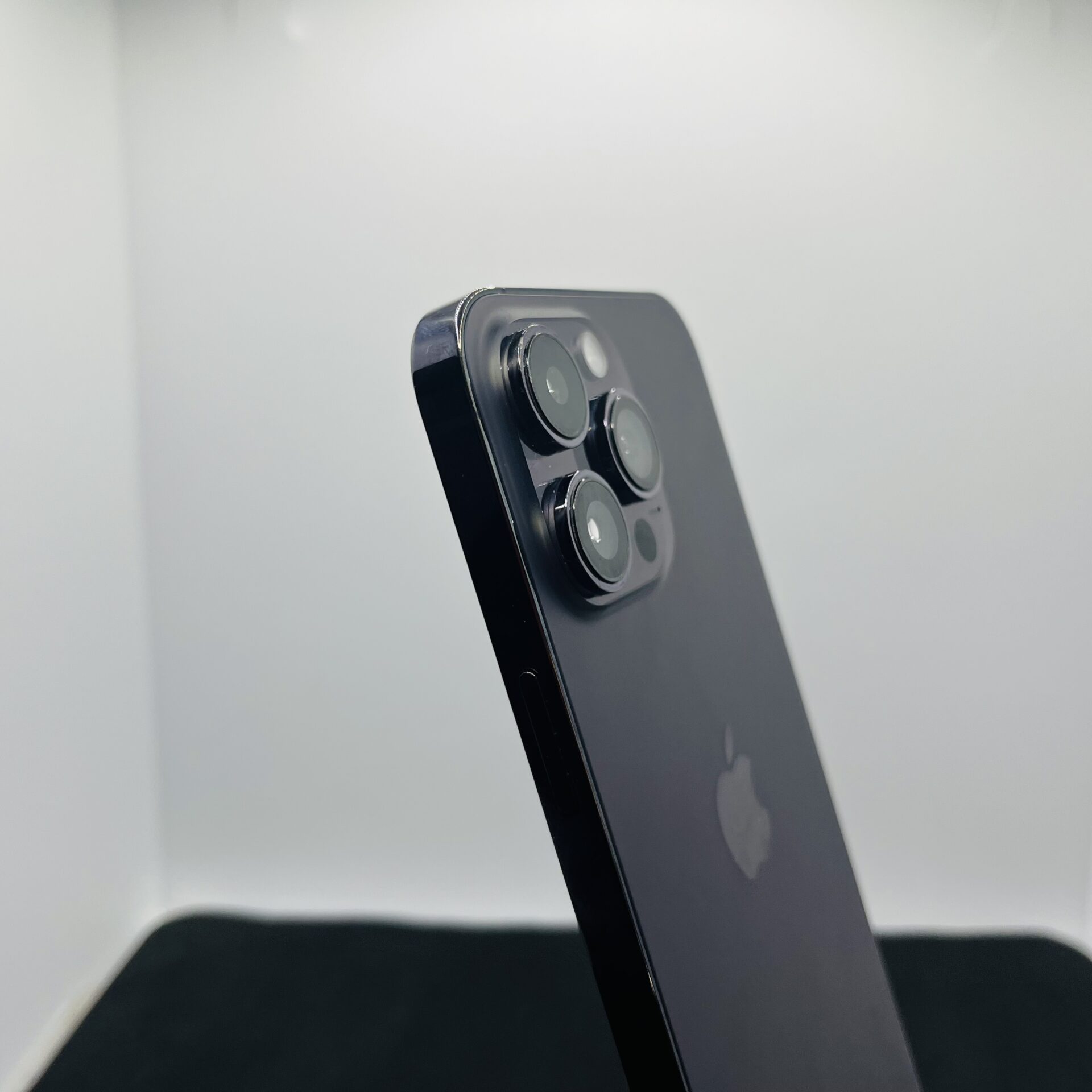 Apple iPhone 14 Pro Max 512GB Deep Purple (Grade B) – eSIM Only - Image 9