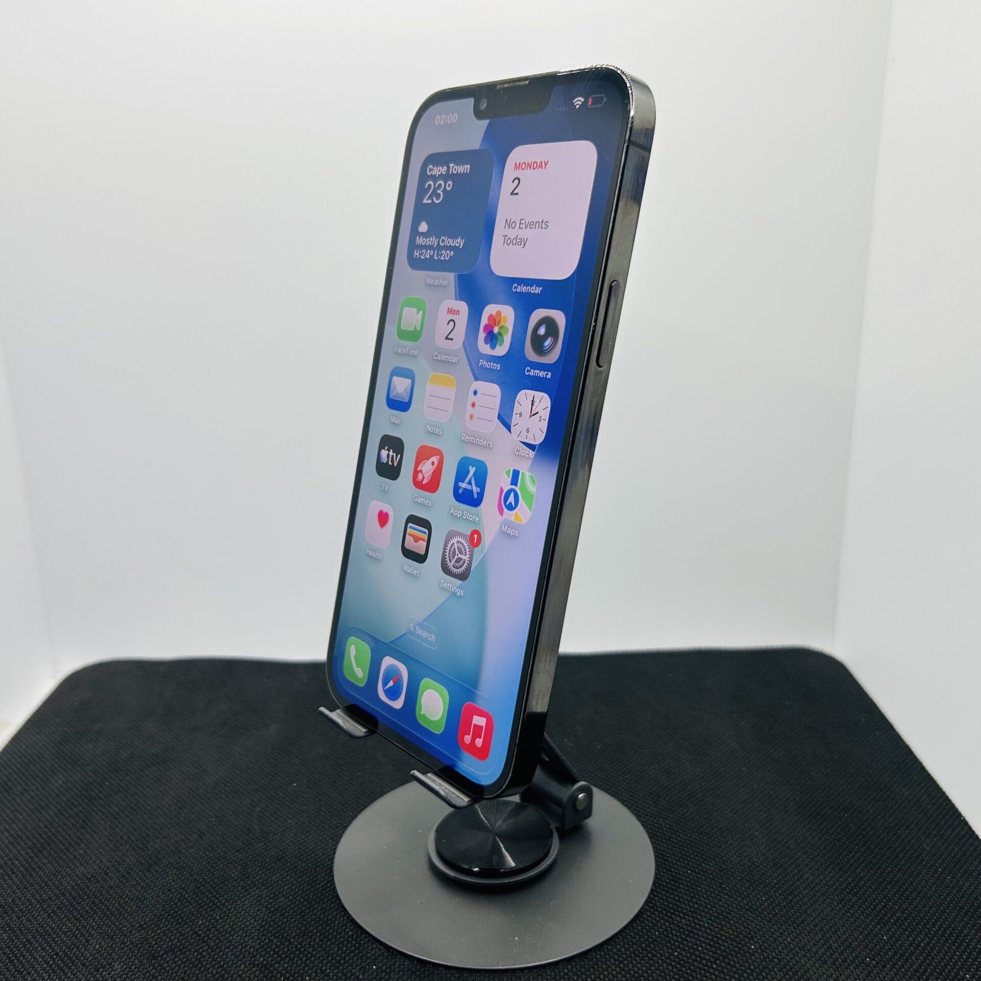 Apple iPhone 13 Pro Max 256GB Graphite – (Grade B) - Image 2