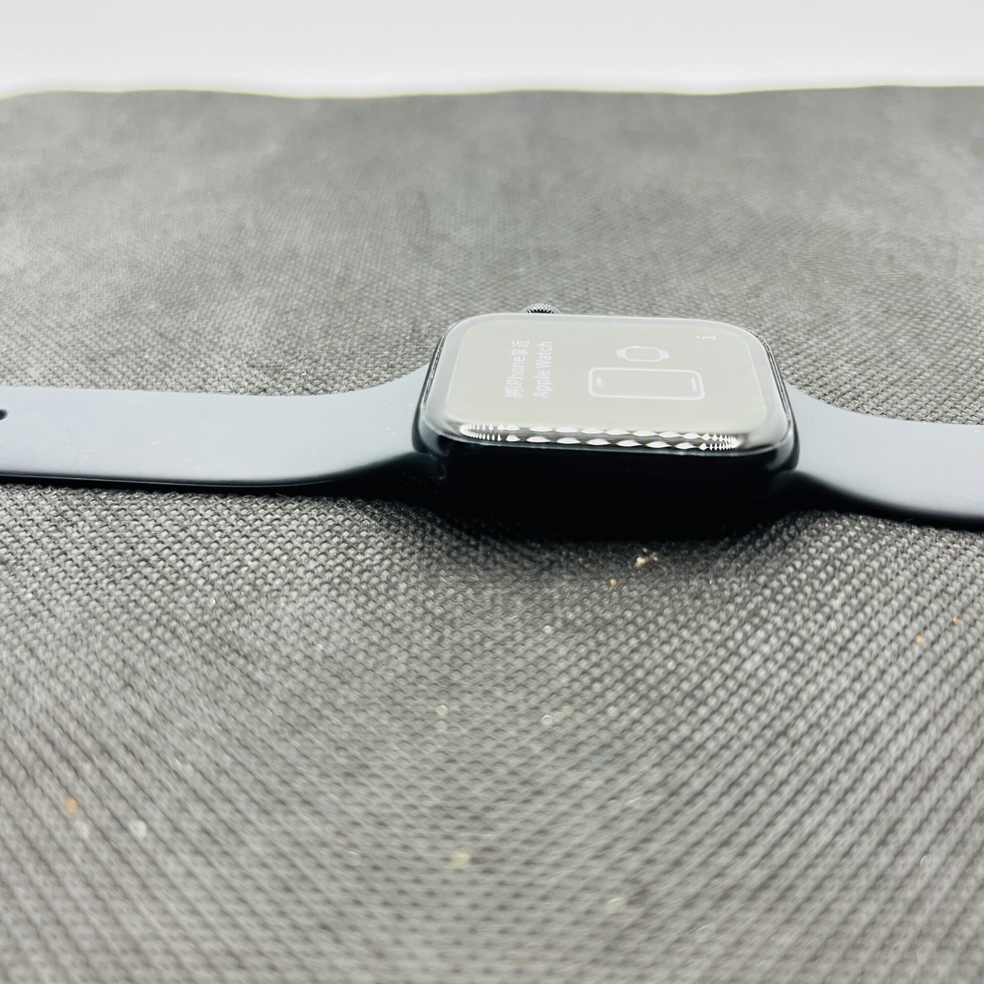 Apple Watch SE 2nd Gen 44mm GPS Only Midnight - (Grade B) - Image 5