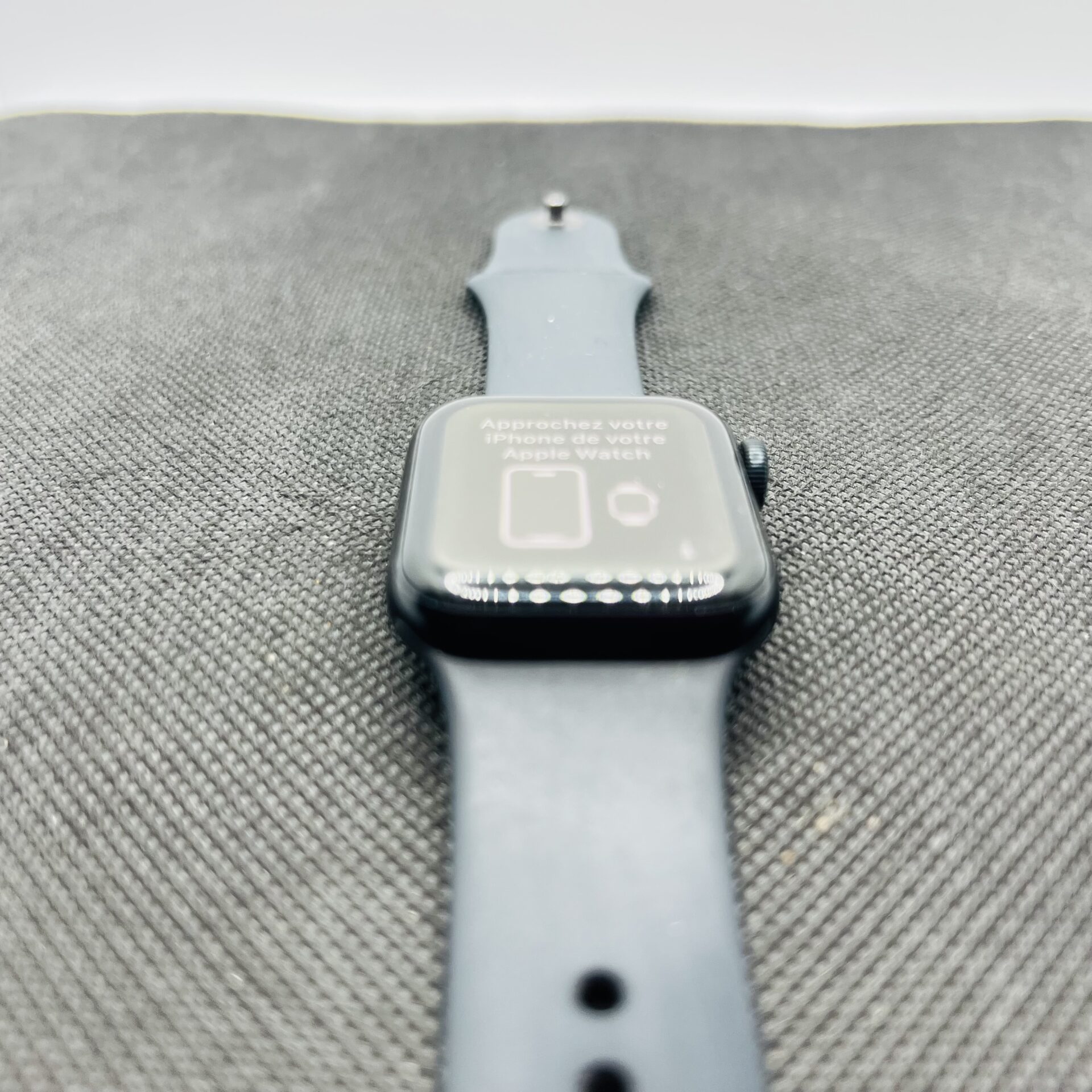 Apple Watch SE 2nd Gen 40mm GPS Only Midnight – (Grade B) - Image 6