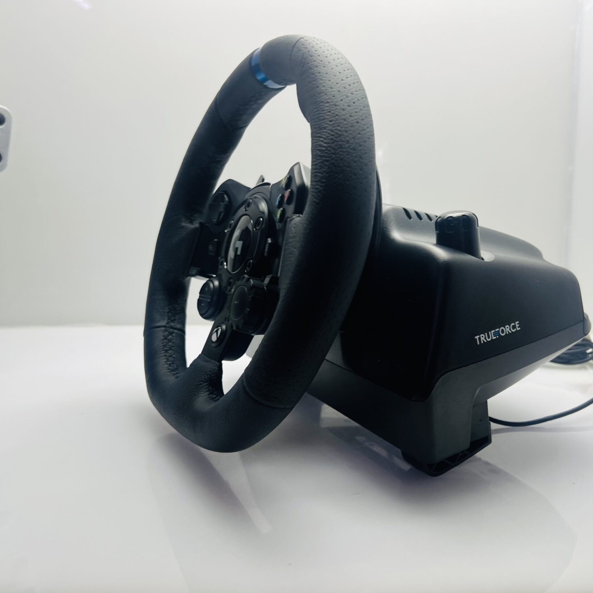 Logitech G923 True Force Steering Wheel Black - (Grade B) - Image 7