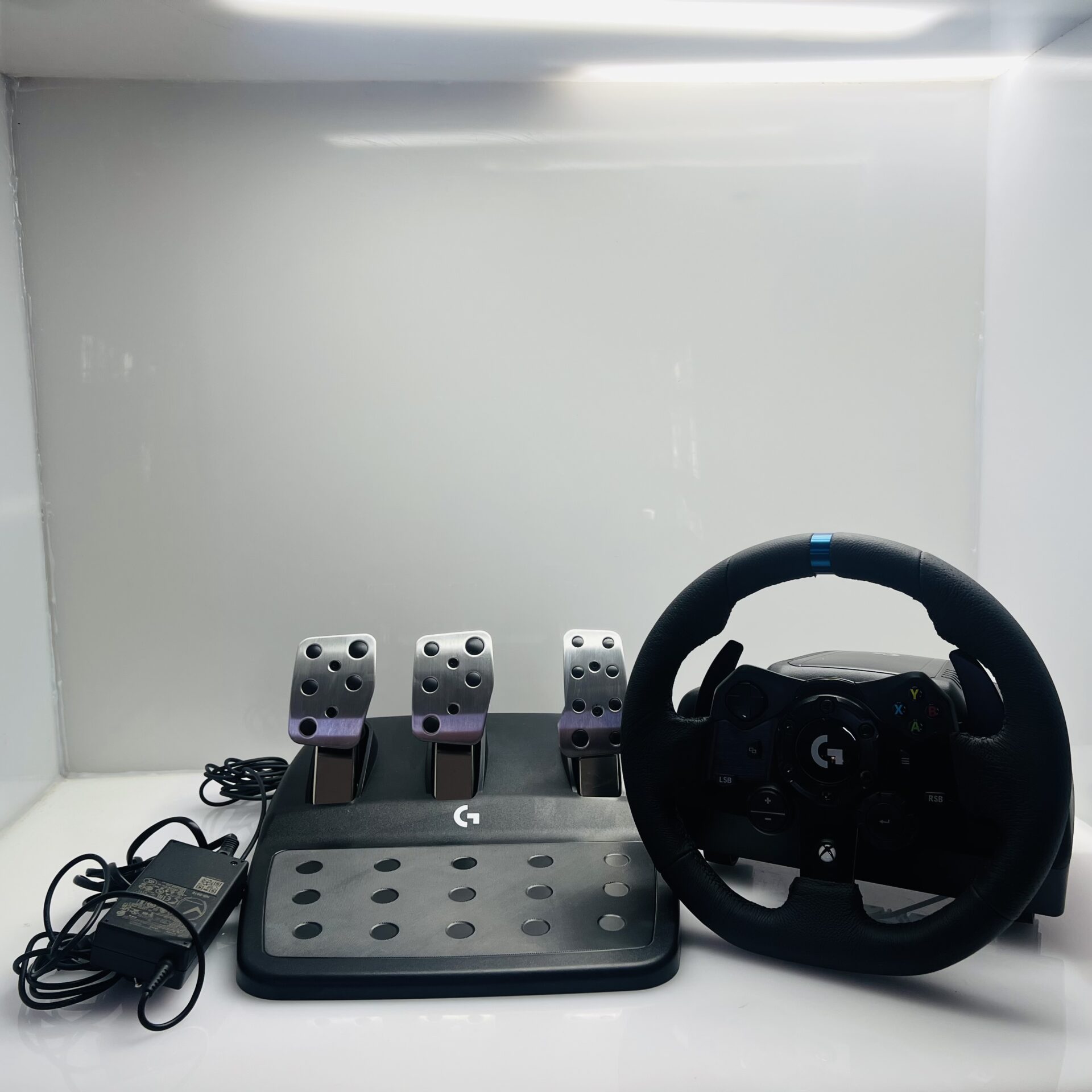 Logitech G923 True Force Steering Wheel Black - (Grade B) - Image 8