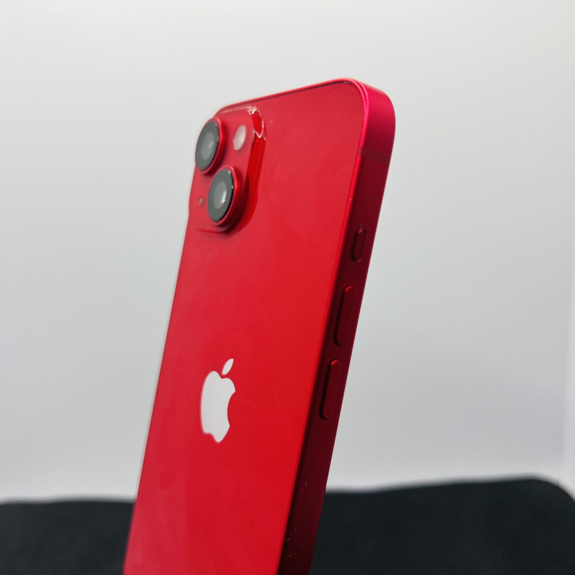 Apple iPhone 14 128GB Product Red – (Grade B) - Image 9