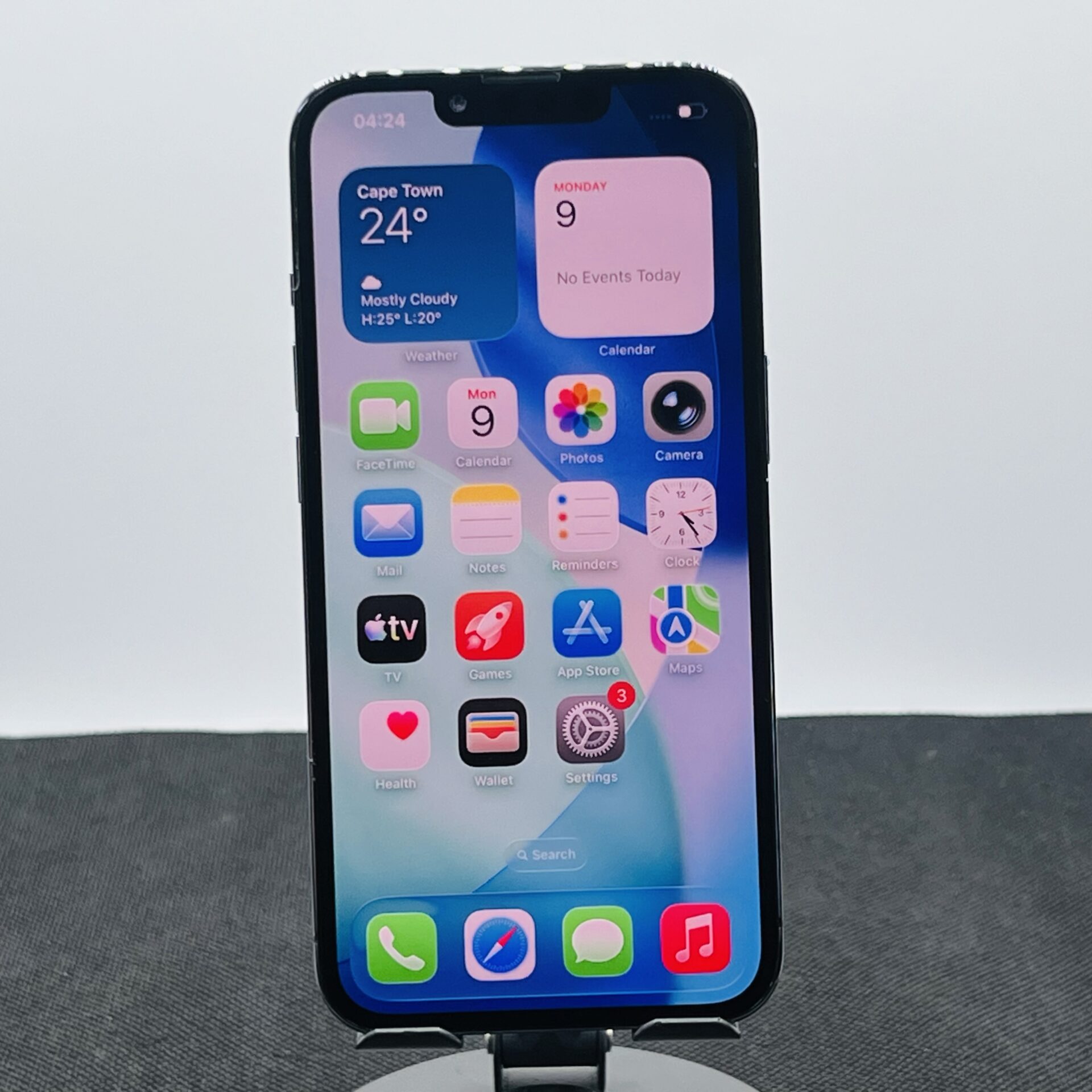 Apple iPhone 13 Pro 128GB Sierra Blue – (Grade B) - Image 2