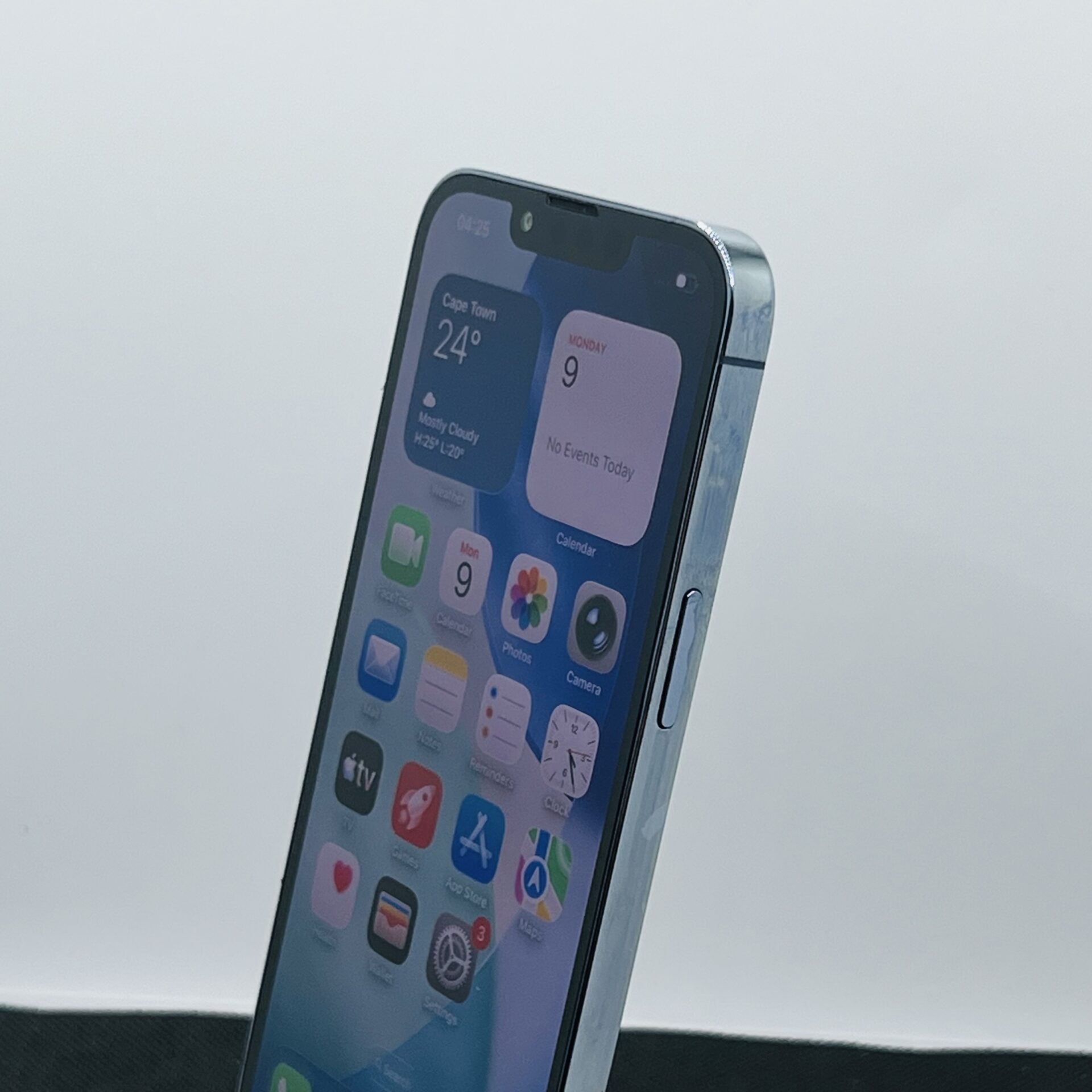 Apple iPhone 13 Pro 128GB Sierra Blue – (Grade B) - Image 6