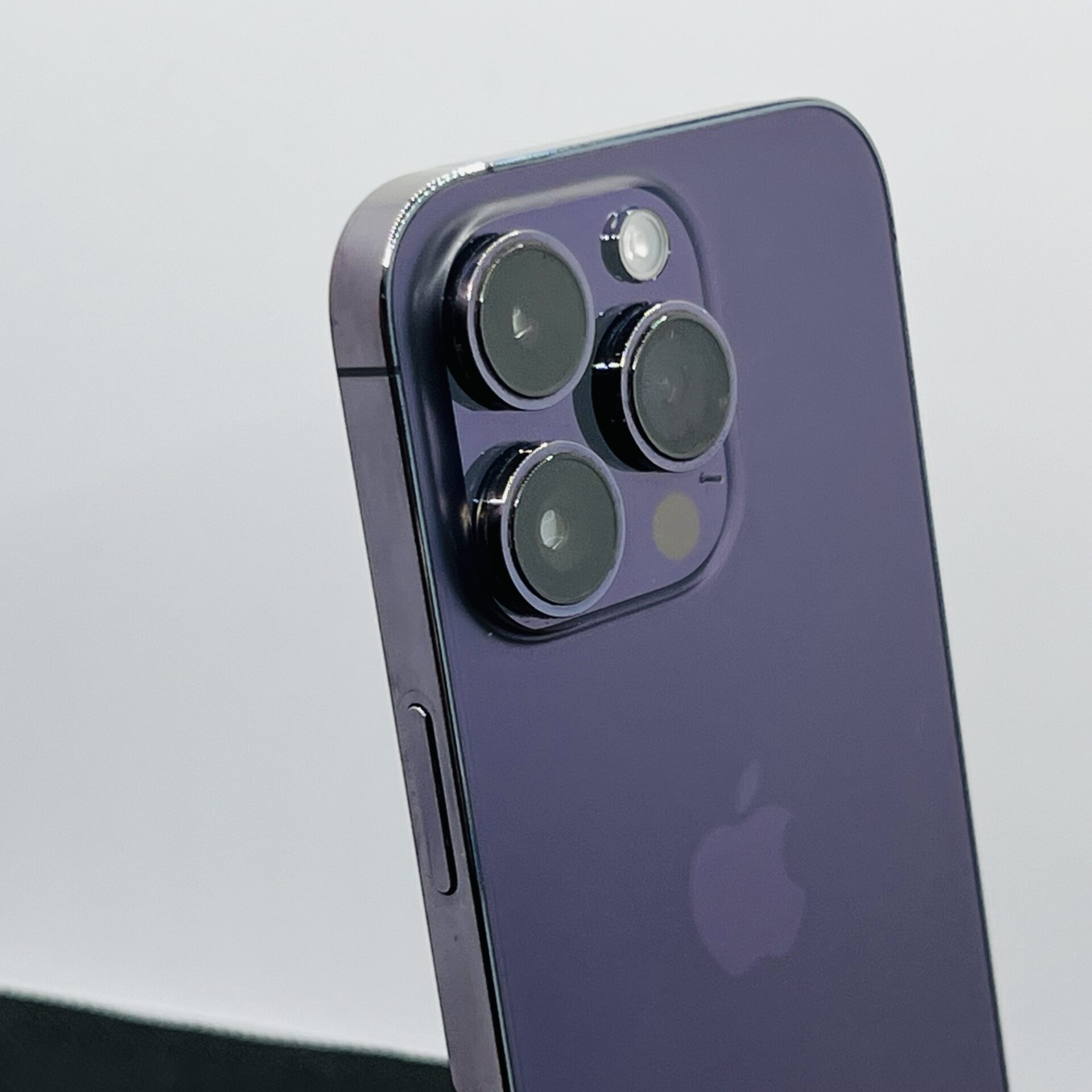 Apple iPhone 14 Pro 256GB Deep Purple – (Grade B) - Image 11