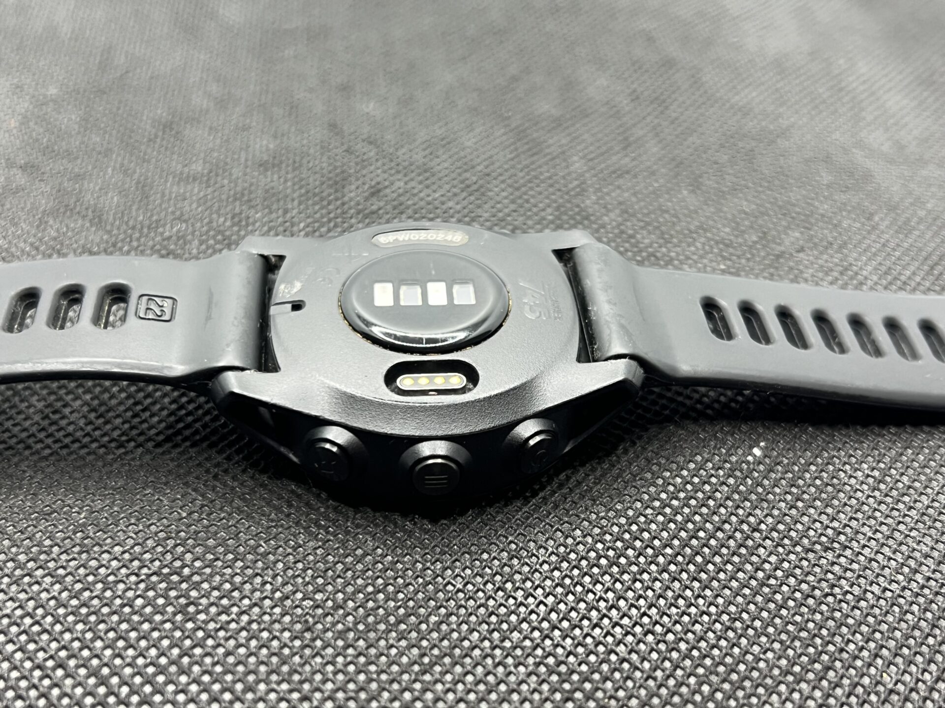 Garmin Forerunner 745 Black (Grade B) - Minor Discolouration - Image 7