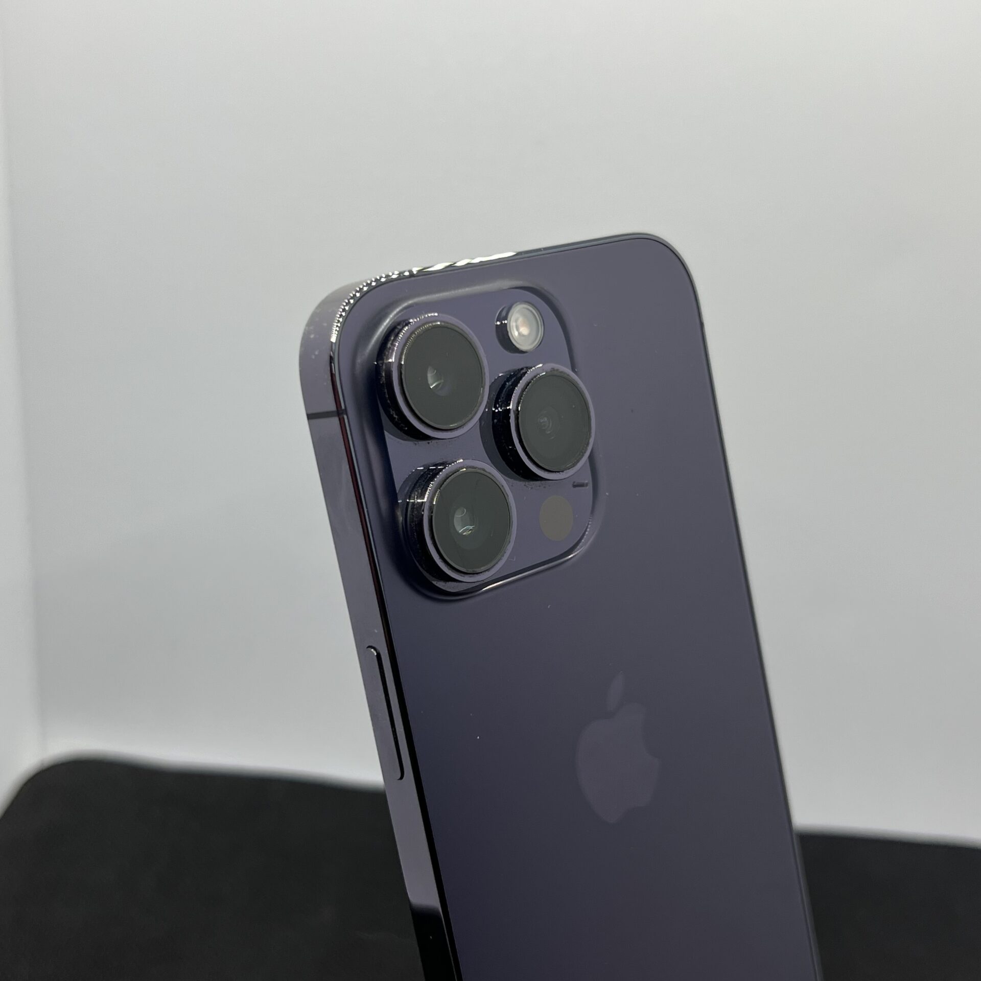 Apple iPhone 14 Pro 256GB Deep Purple - (Grade B) - Image 11