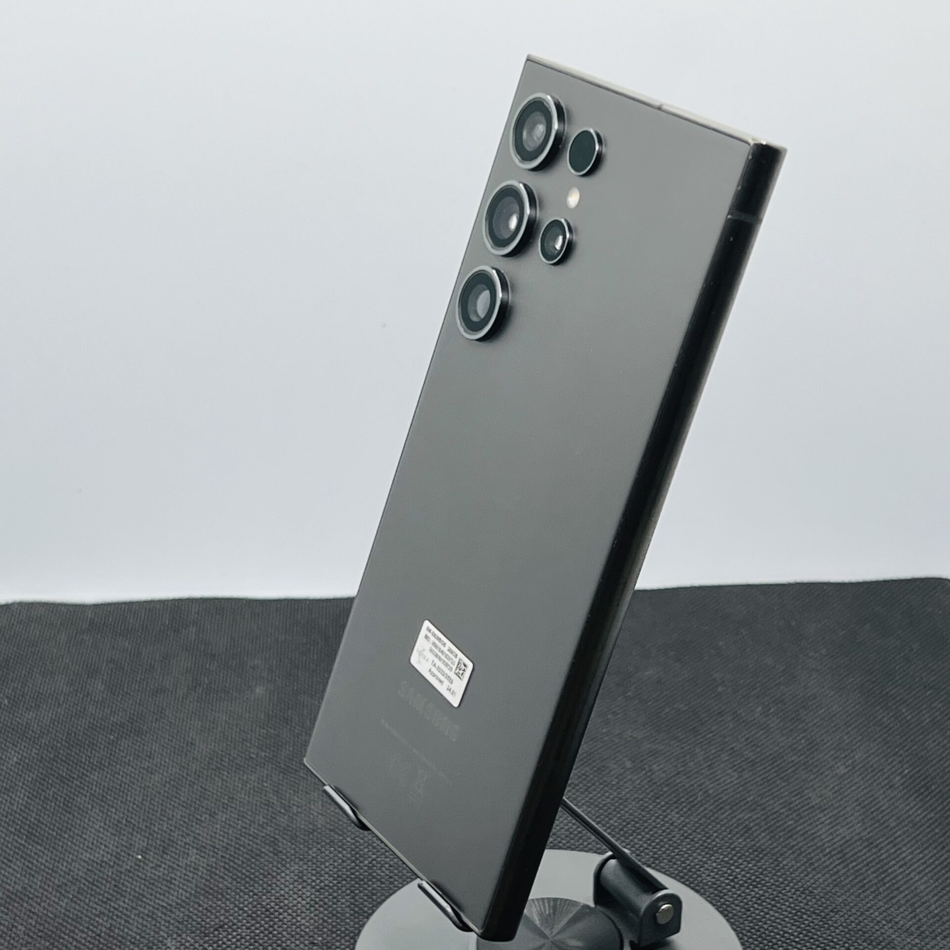 Samsung Galaxy S24 Ultra 256GB Titanium Black – (Grade B) - Image 7