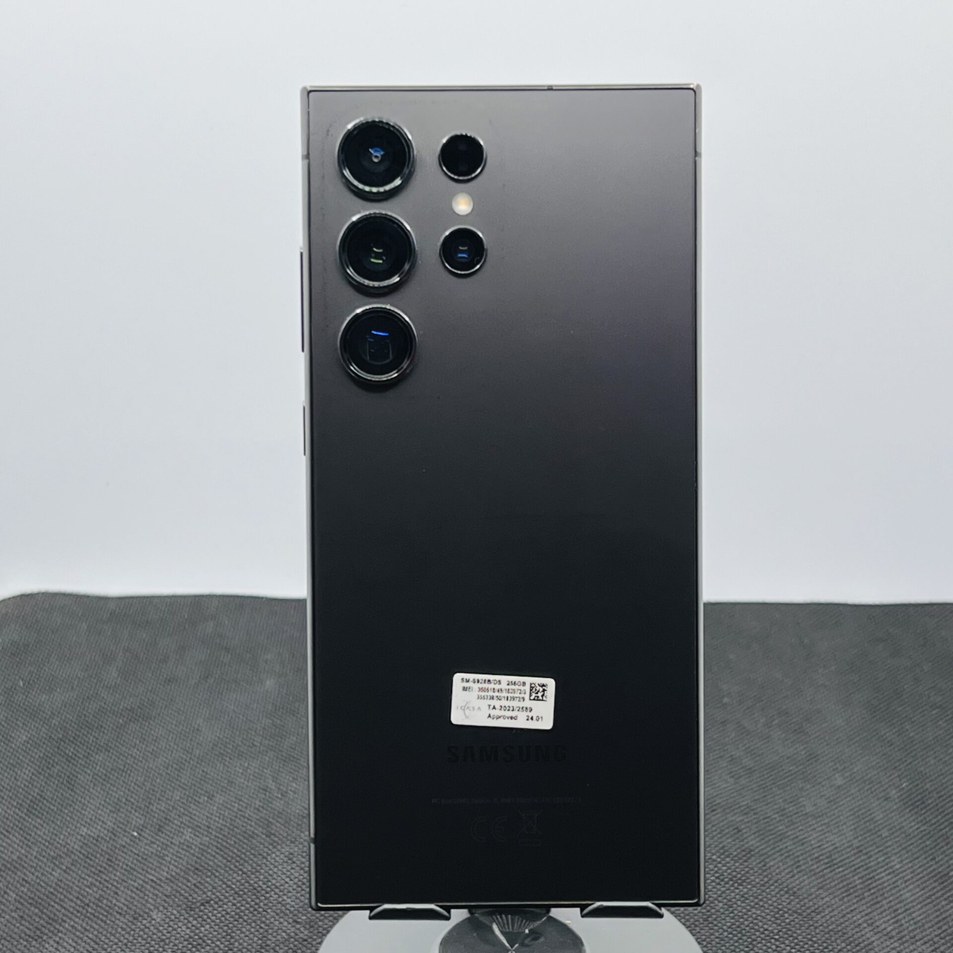 Samsung Galaxy S24 Ultra 256GB Titanium Black – (Grade B) - Image 8