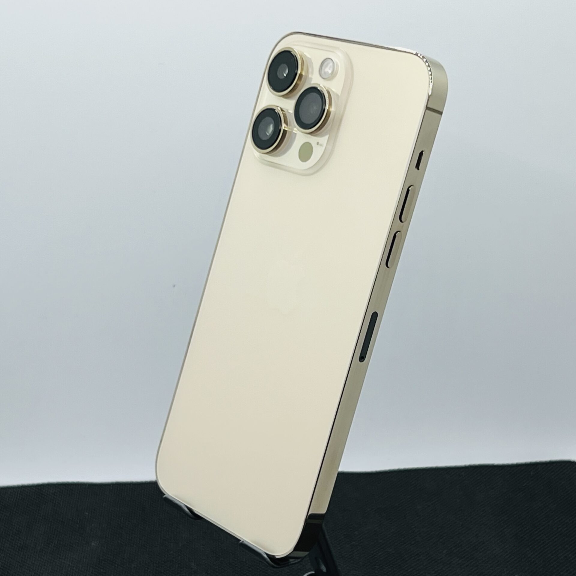 Apple iPhone 14 Pro Max 128GB Gold – (Grade B) - Image 9