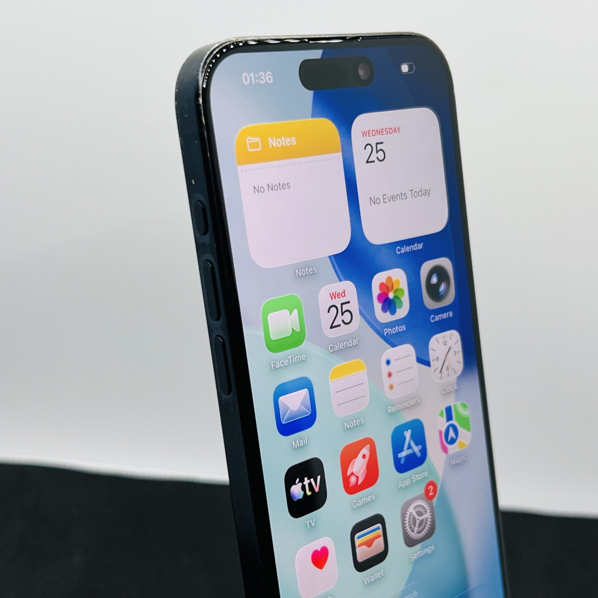 Apple iPhone 15 Pro 256GB Blue Titanium (Grade B) - eSIM Only - Image 4