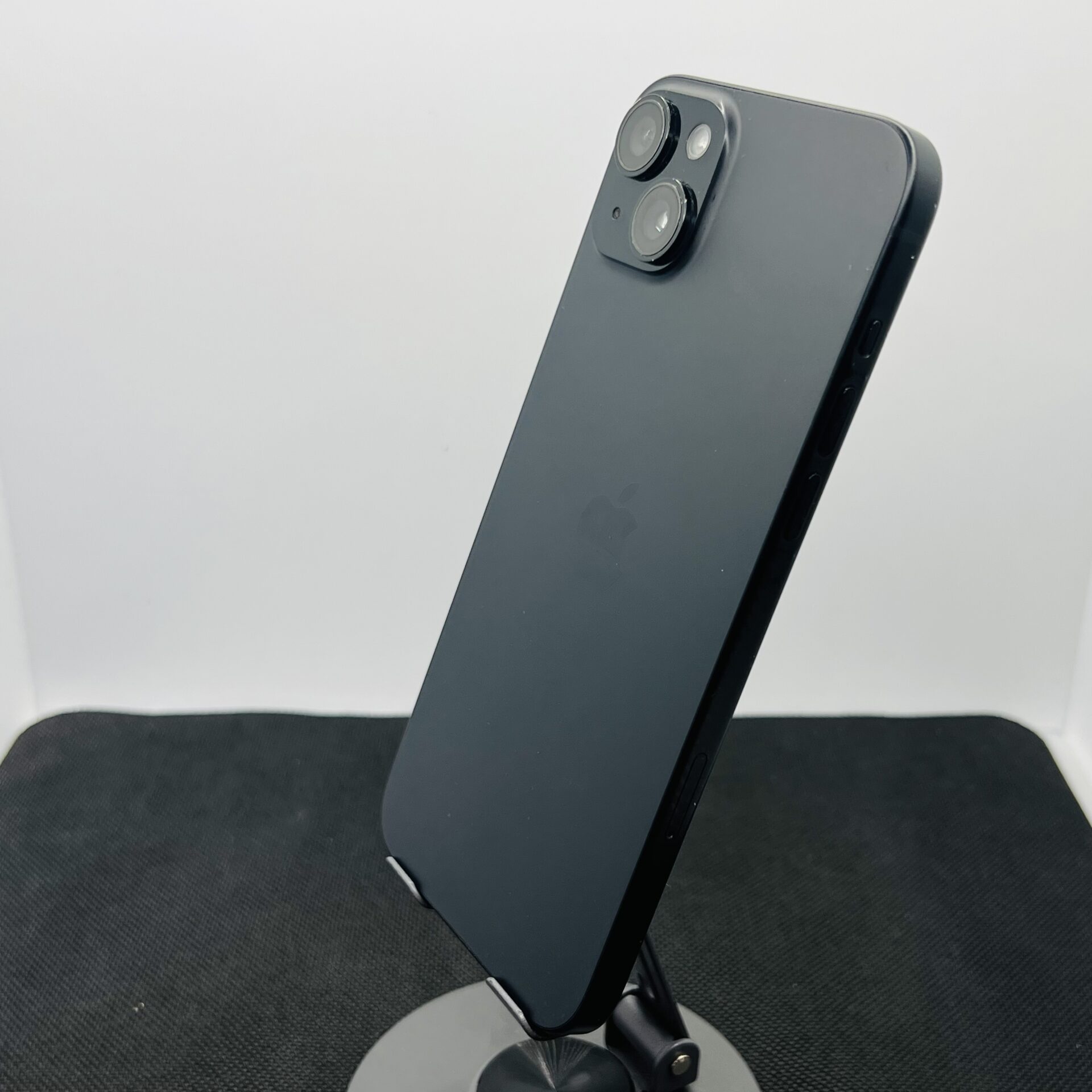 Apple iPhone 15 Plus 128GB Black - (Grade B) - Image 8