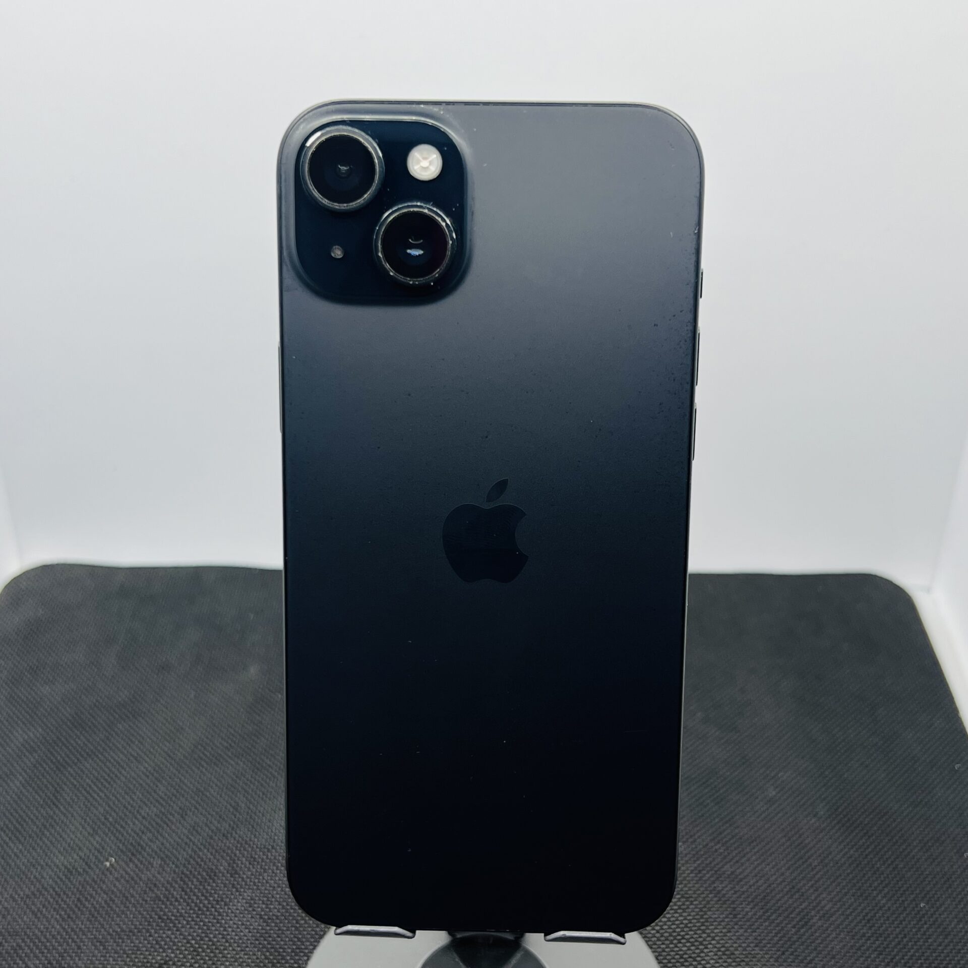 Apple iPhone 15 Plus 128GB Black - (Grade B) - Image 9