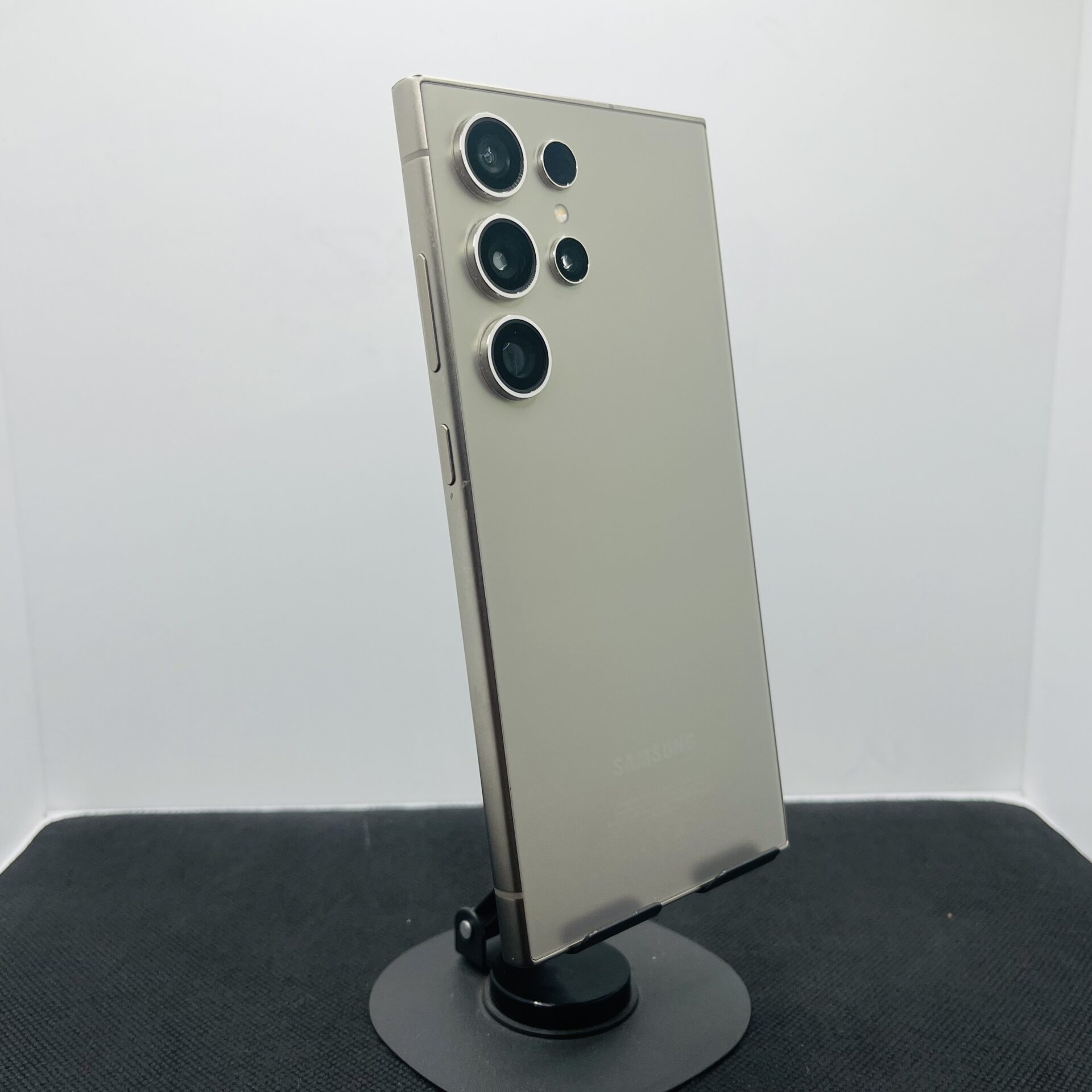 Samsung Galaxy S24 Ultra 512GB Titanium Grey - (Grade B) - Image 7