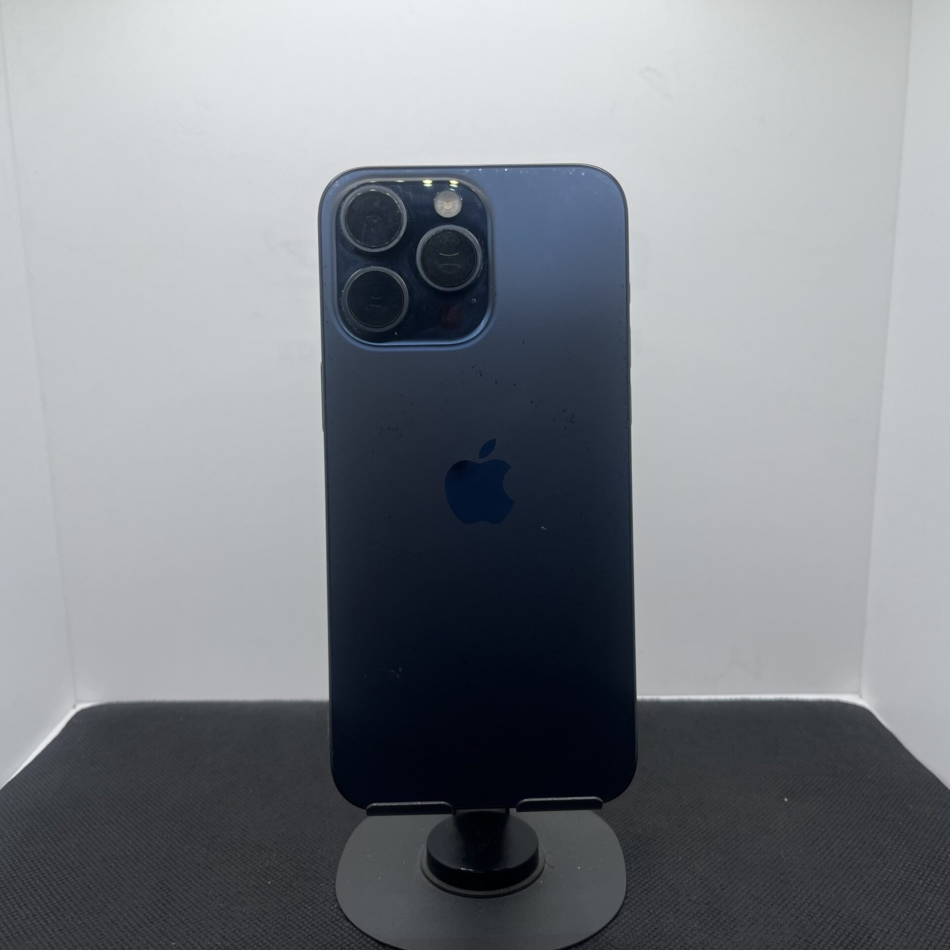 Apple iPhone 15 Pro Max 512GB Blue Titanium - (Grade B) - Image 8