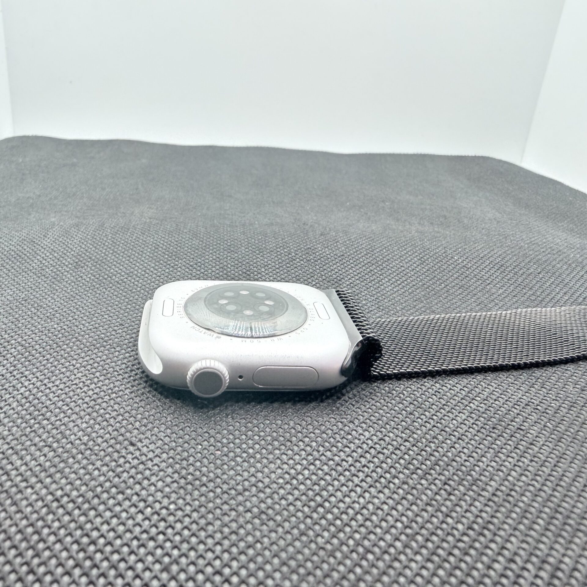 Apple Watch Series 10 42mm GPS Only Silver (Grade B) - With Black Straps - Image 6