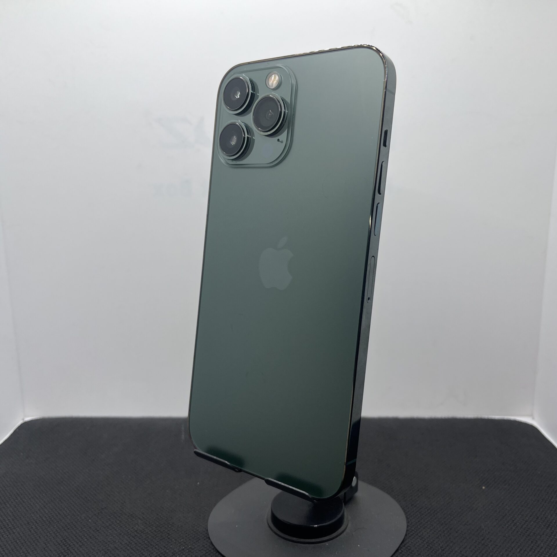 Apple iPhone 13 Pro Max 256GB Alpine Green - (Grade B) - Image 8