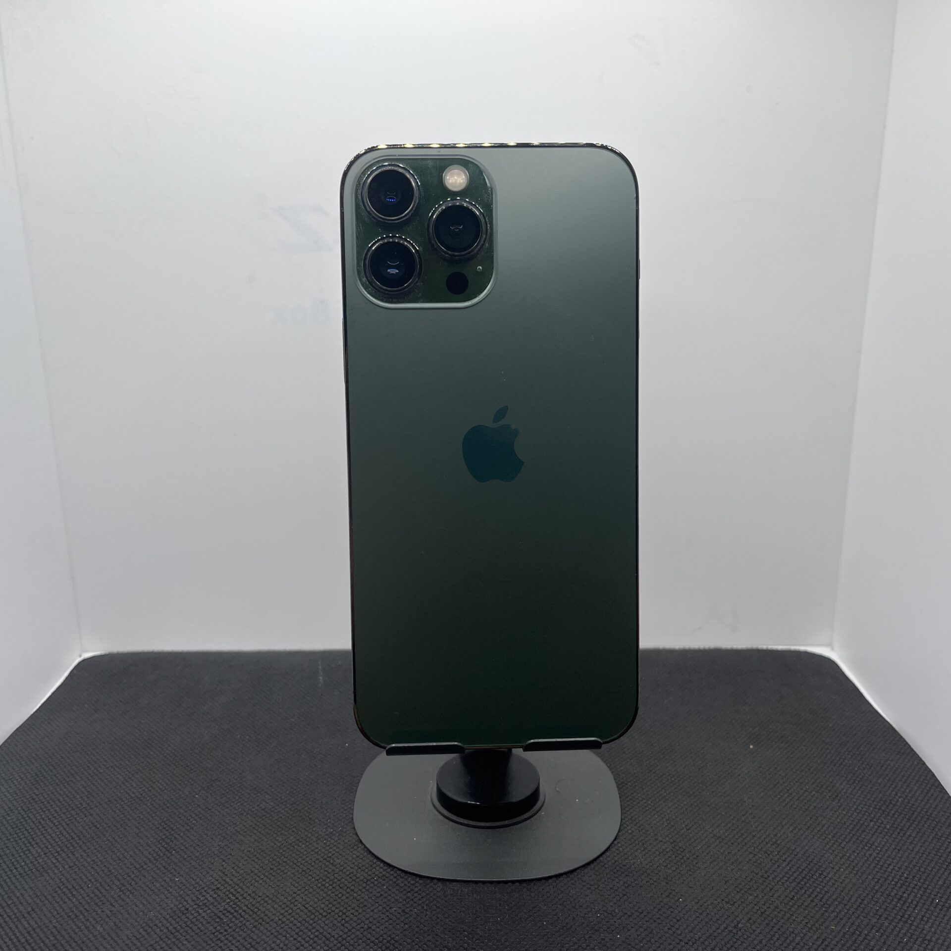 Apple iPhone 13 Pro Max 256GB Alpine Green - (Grade B) - Image 9