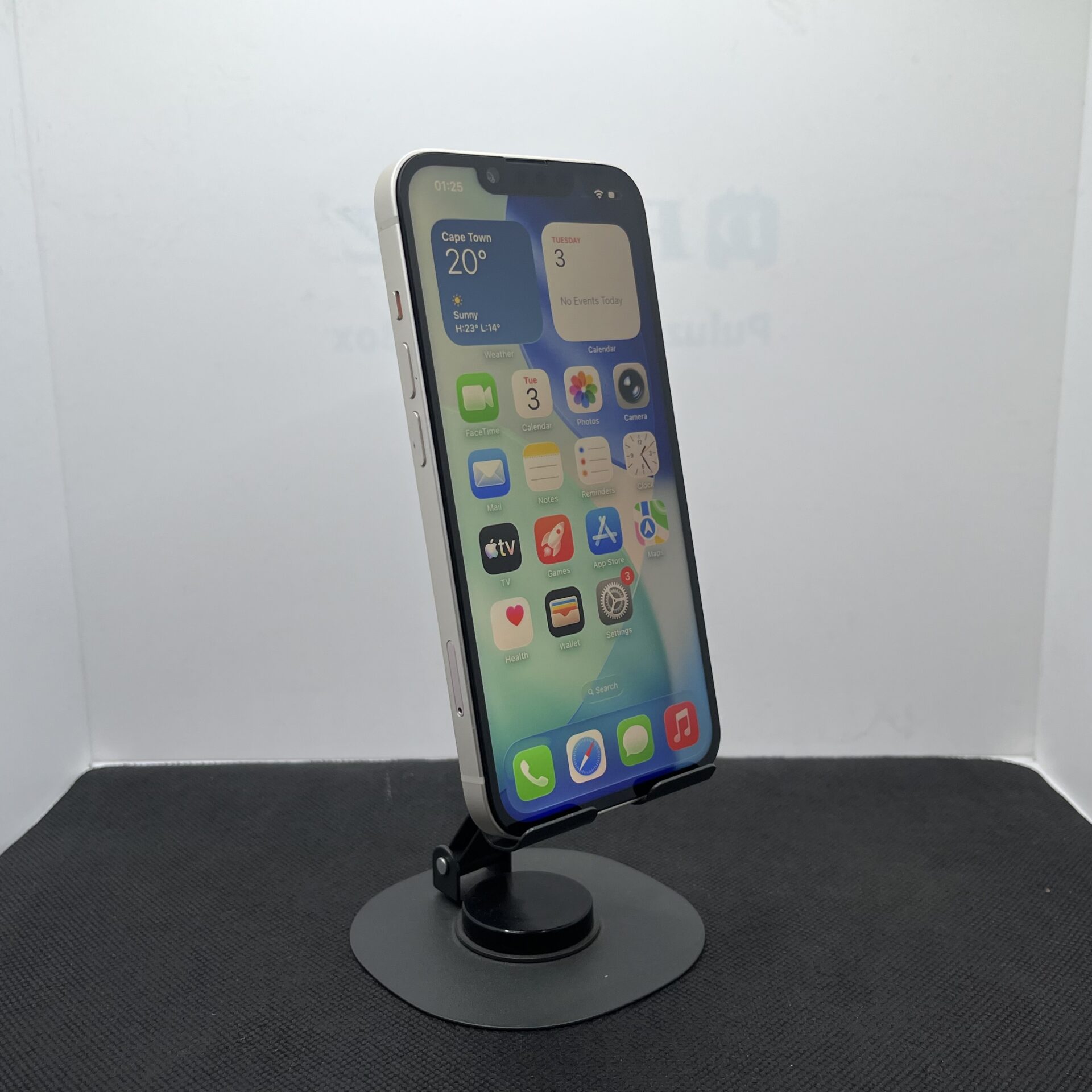 Apple iPhone 14 256GB Silver - (Grade B) Bright Spots - Image 4