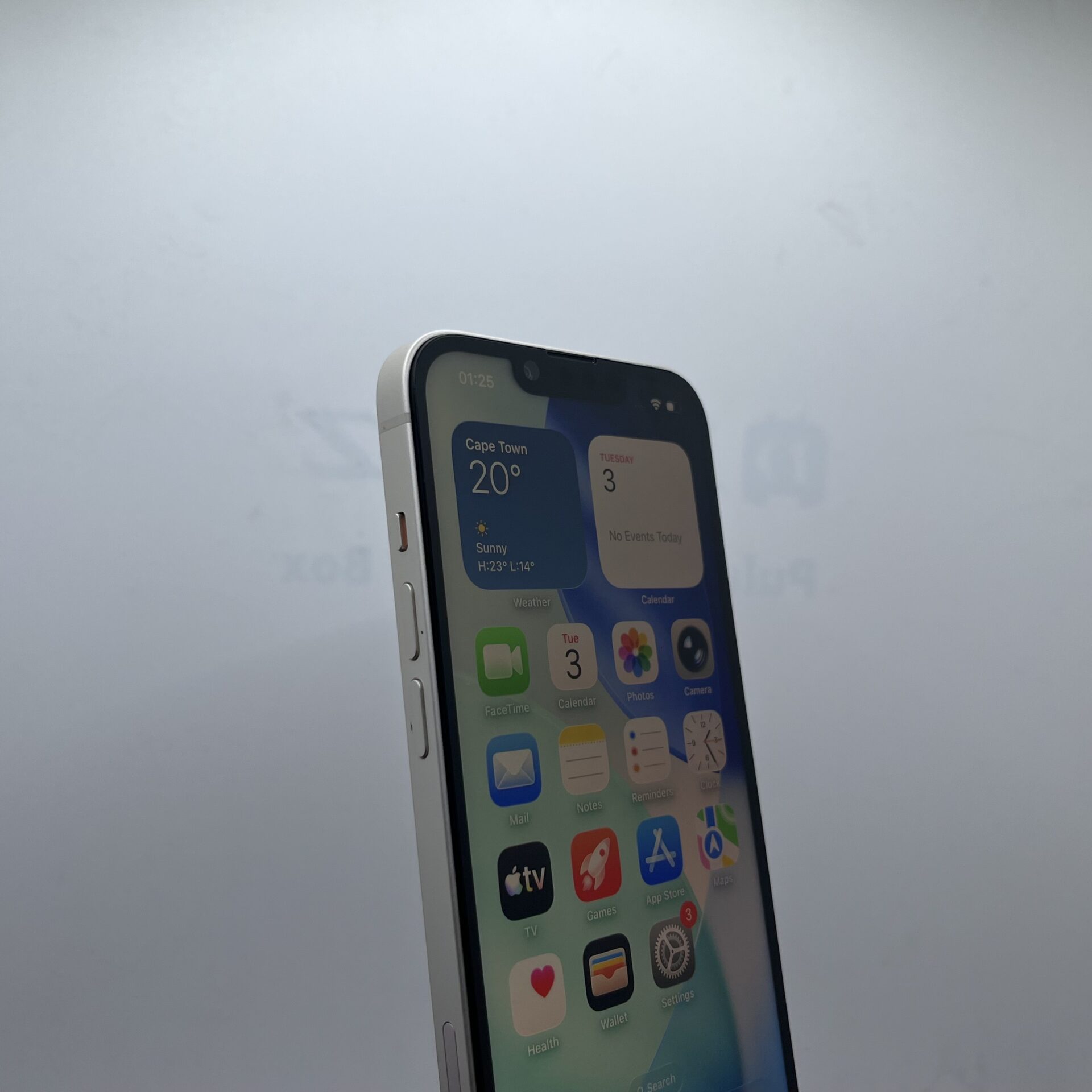 Apple iPhone 14 256GB Silver - (Grade B) Bright Spots - Image 7