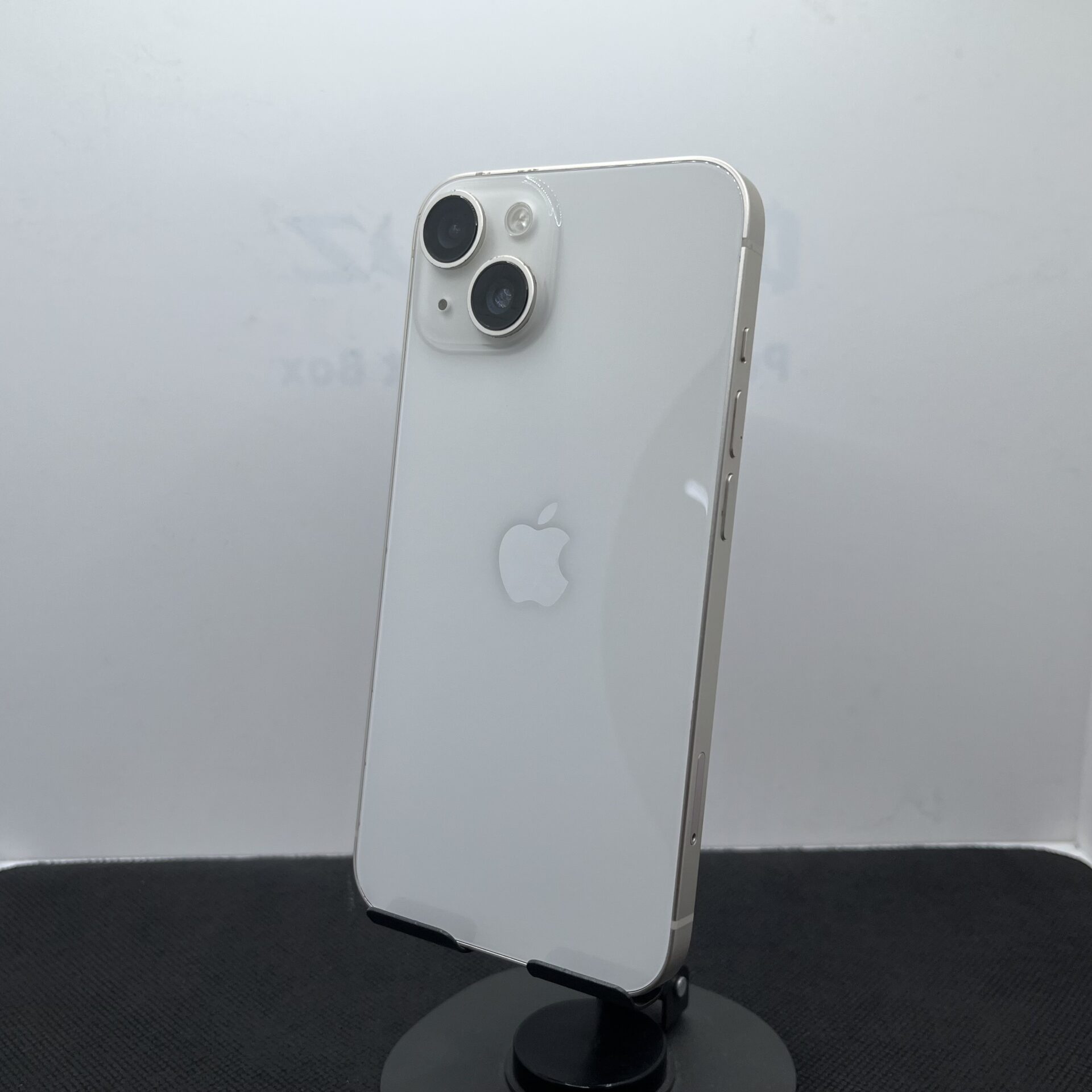 Apple iPhone 14 256GB Silver - (Grade B) Bright Spots - Image 8