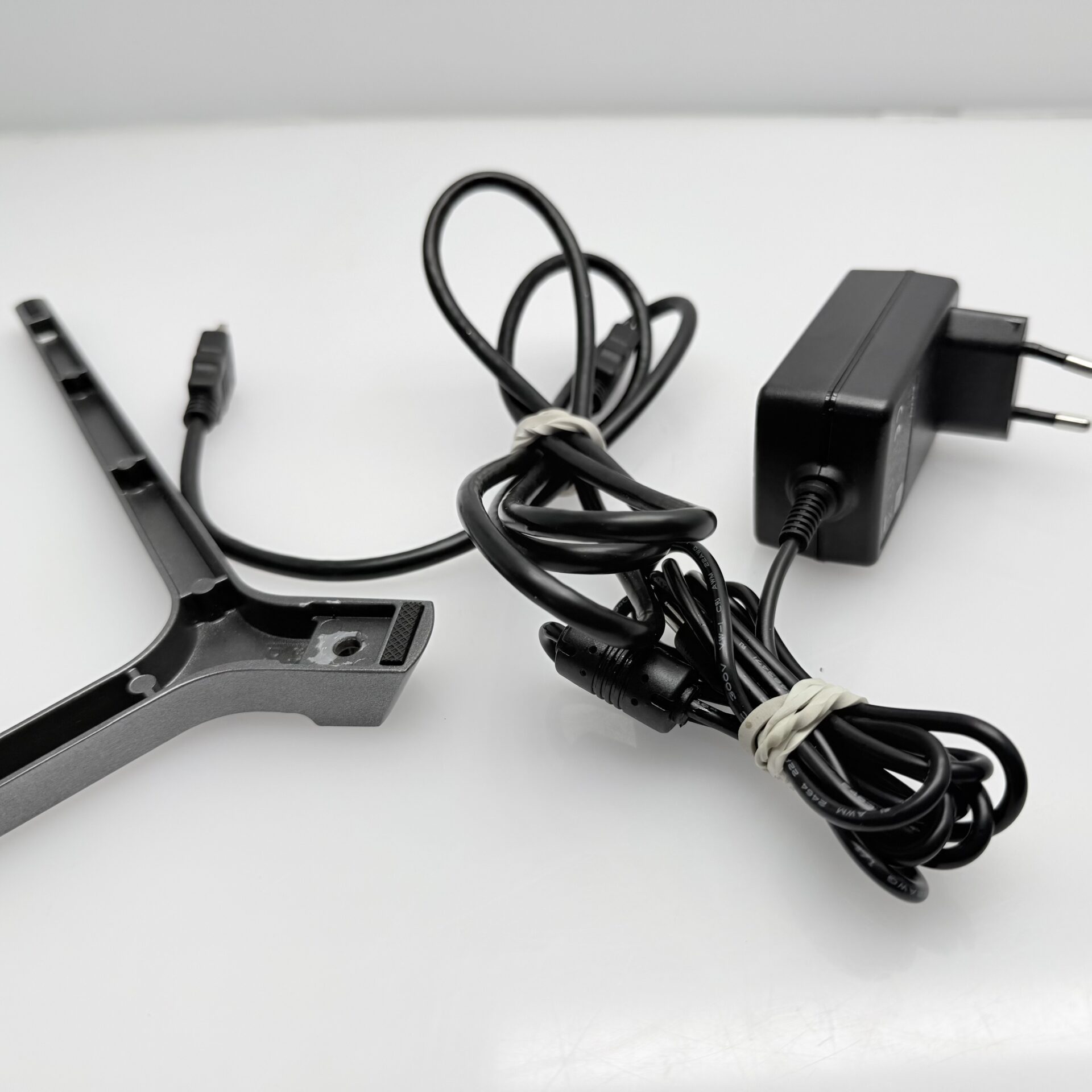 JVC 27" LT-MN27246 100Hz FHD Flat LED Monitor Black - (Grade B) - Image 9