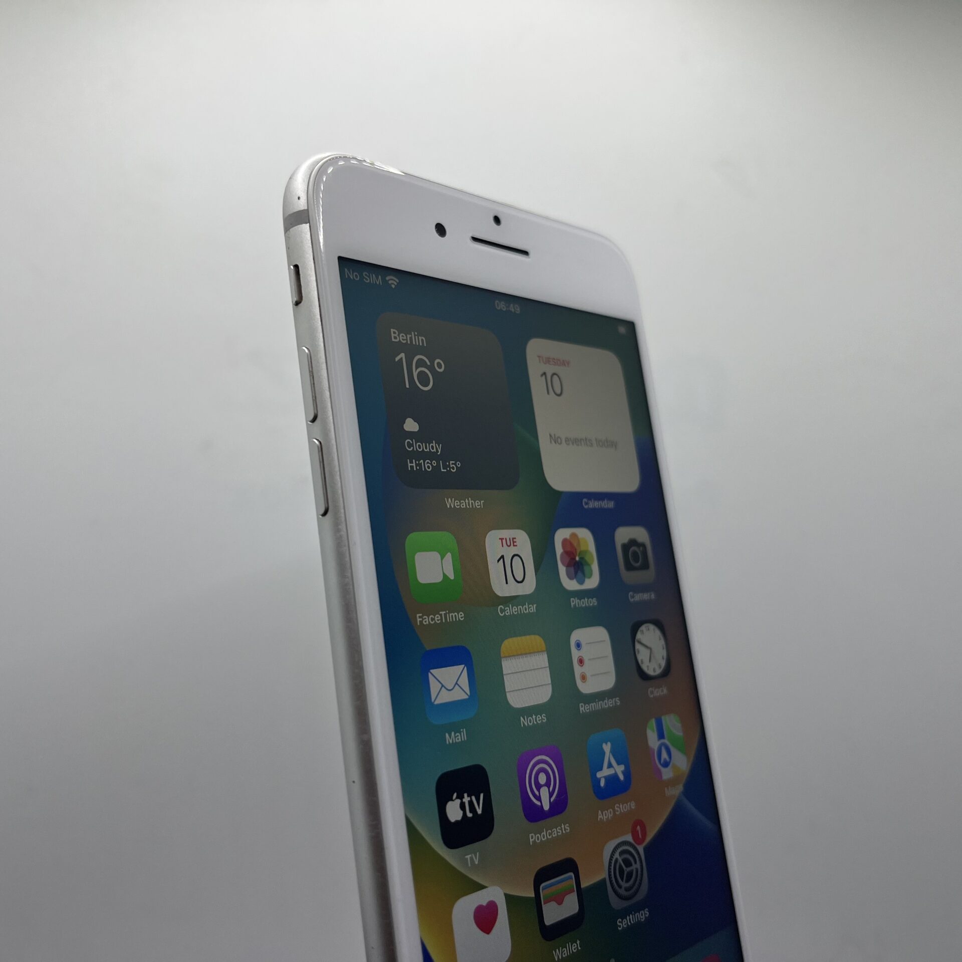 Apple iPhone 8 Plus 256GB Silver - (Grade B) - Image 7