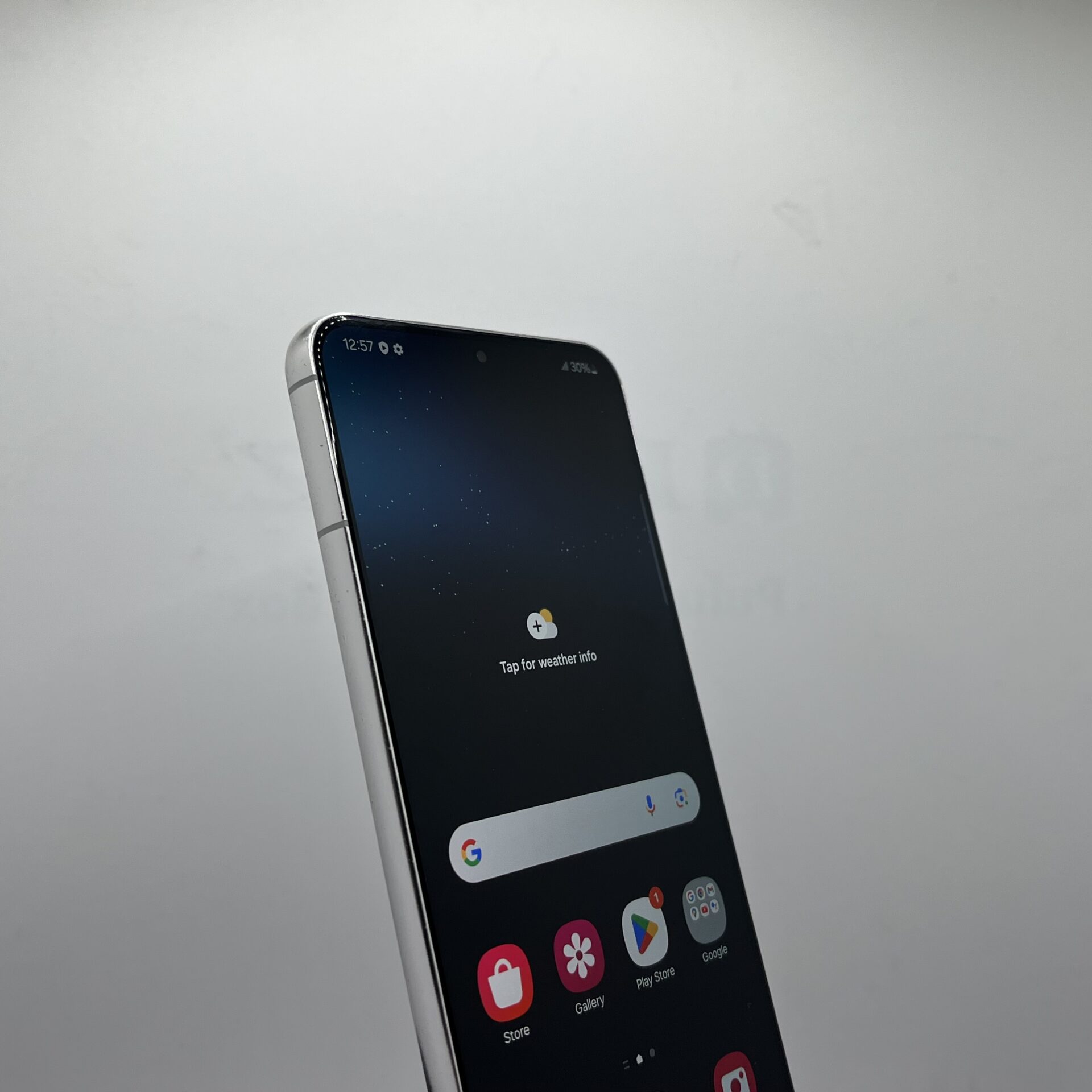 Samsung Galaxy S22 Plus 256GB Phantom White – (Grade B) - Image 5