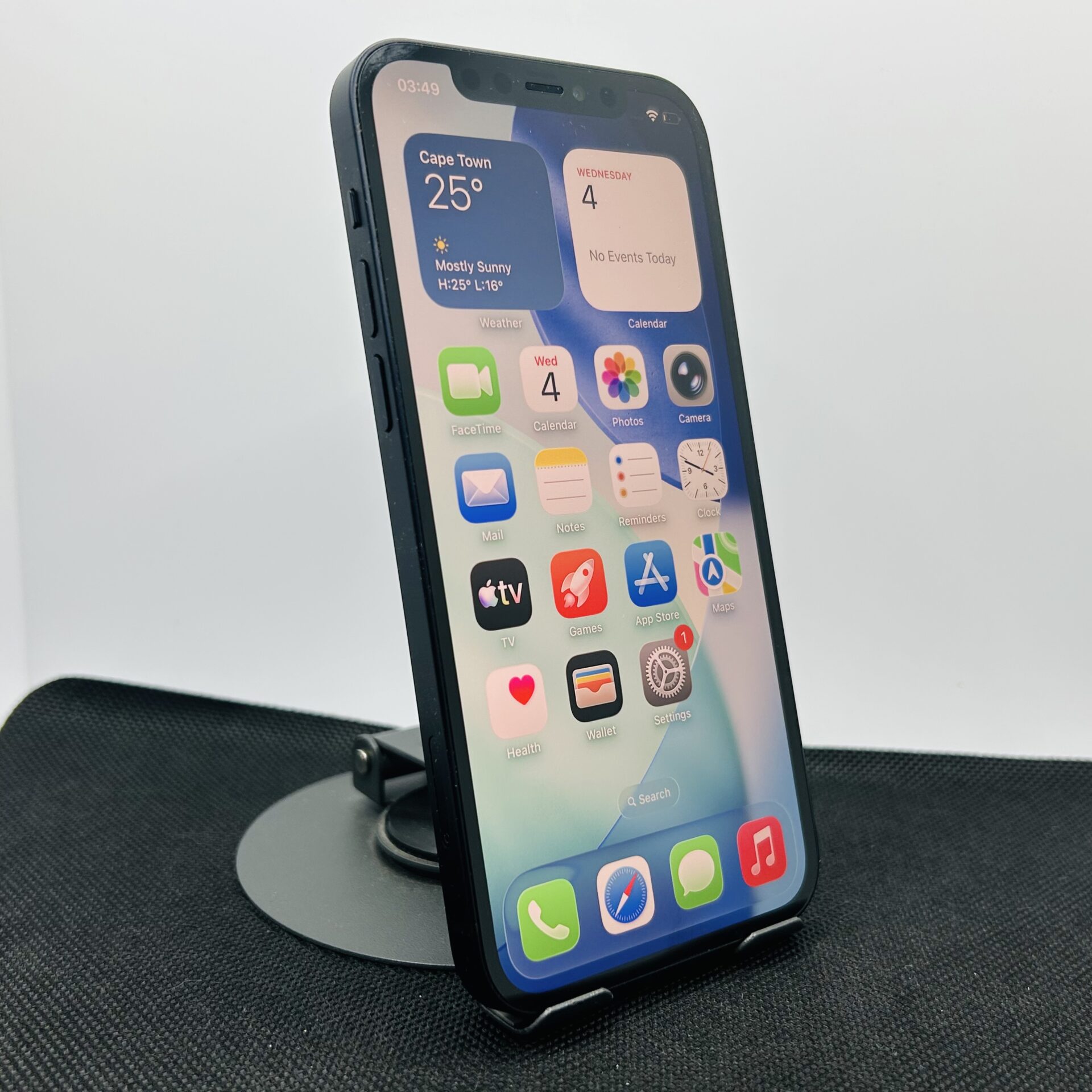 Apple iPhone 12 256GB Midnight Blue (Grade B) - Image 2