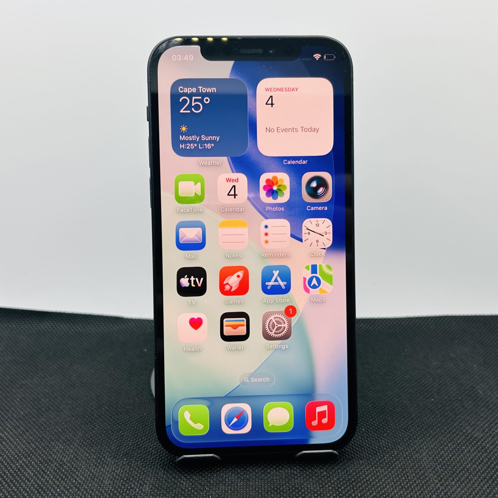 Apple iPhone 12 256GB Midnight Blue (Grade B) - Image 3