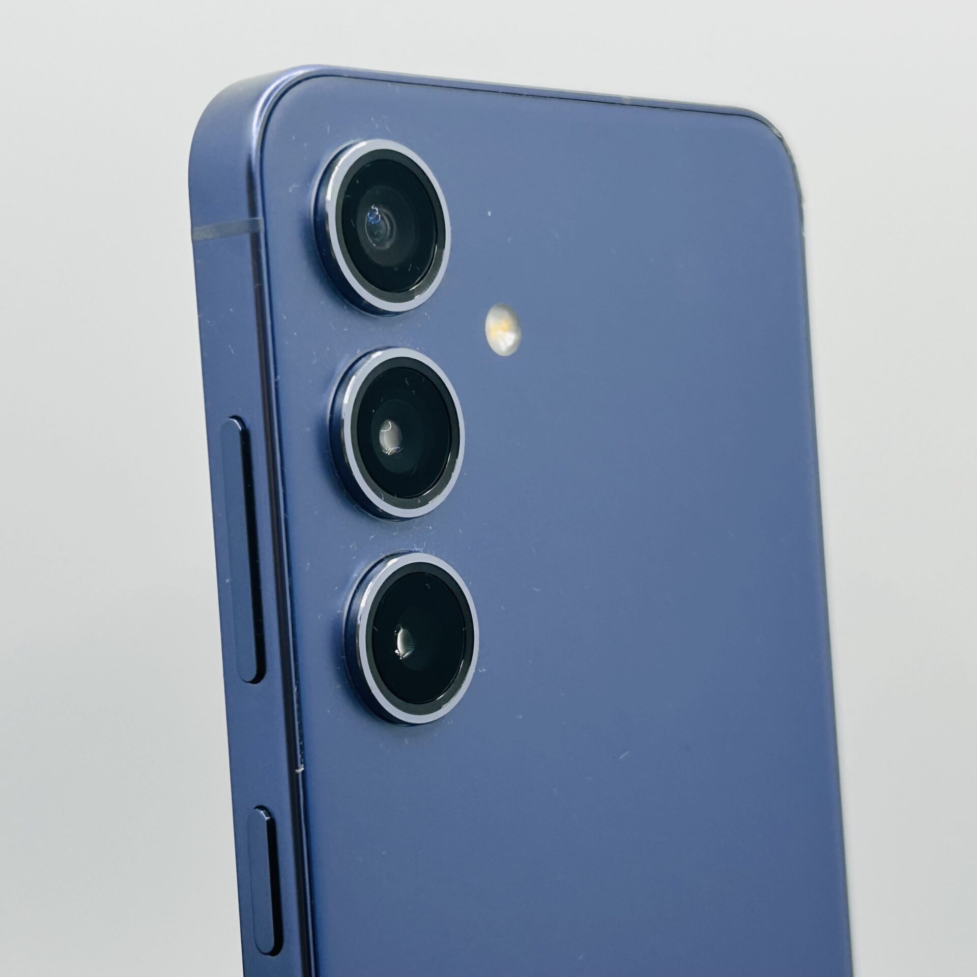 Samsung Galaxy S24 256GB Violet (Grade B) - Image 11