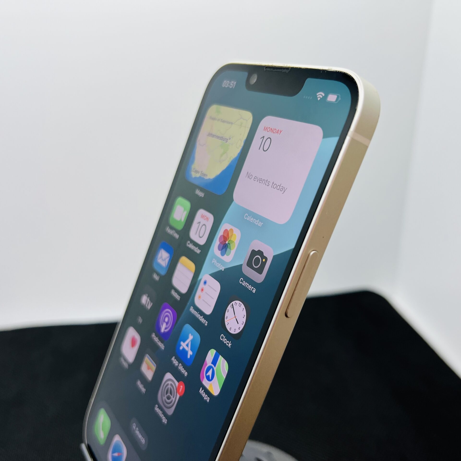 Apple iPhone 14 256GB Starlight – (Grade B) - Image 6