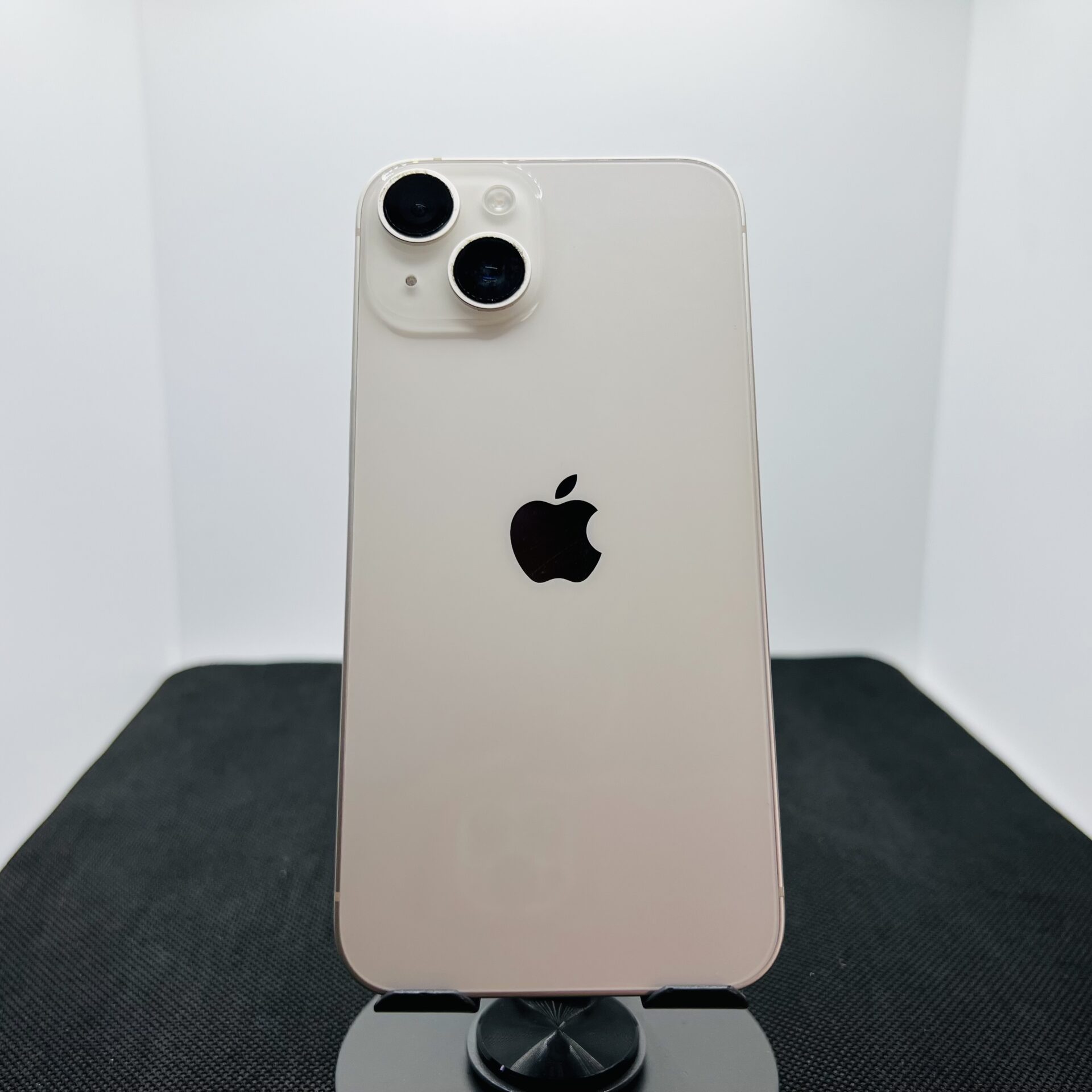 Apple iPhone 14 256GB Starlight – (Grade B) - Image 9