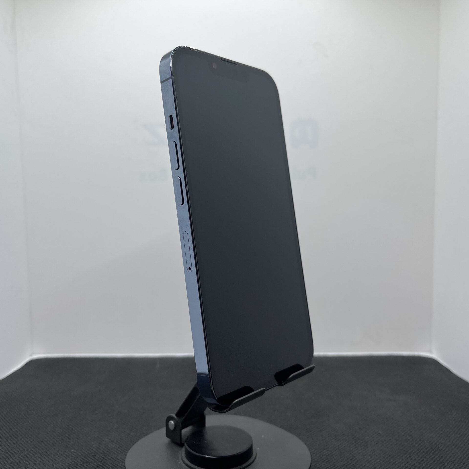 Apple iPhone 13 Pro 128GB Sierra Blue - (grade B) - Image 2