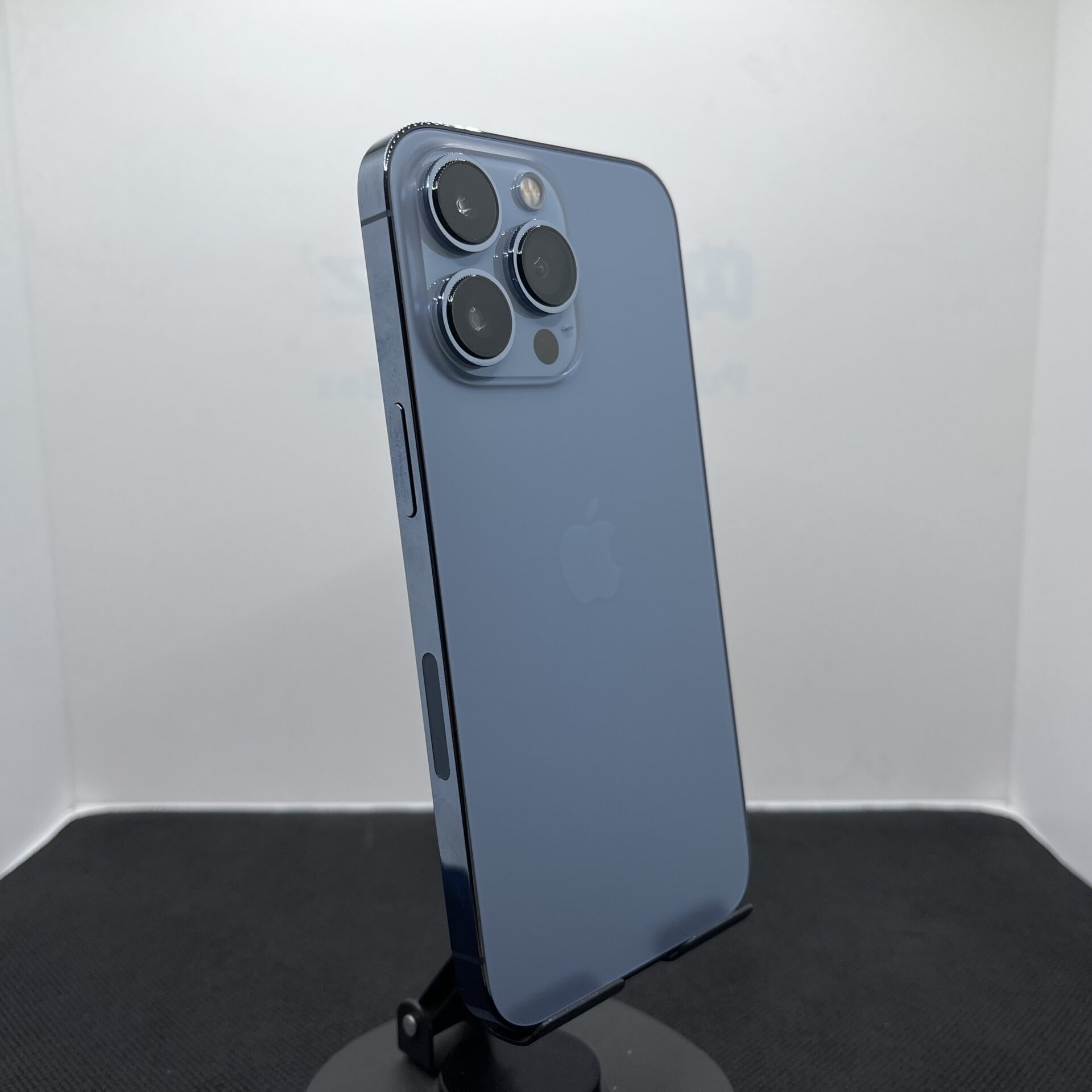 Apple iPhone 13 Pro 128GB Sierra Blue - (grade B) - Image 8