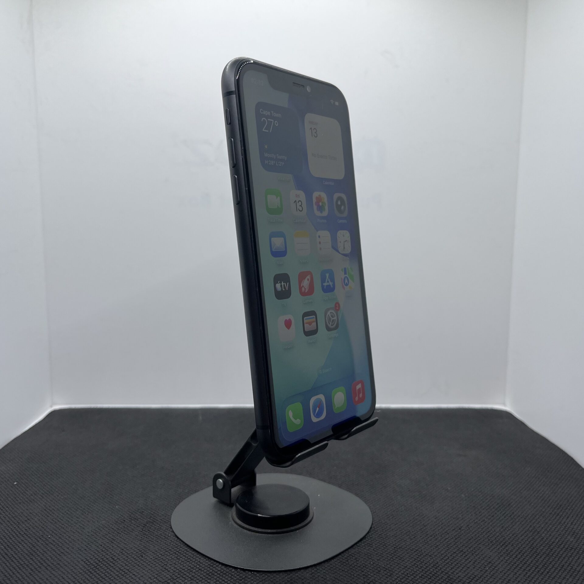 Apple iPhone 11 64GB Black - (Grade B) - Image 4