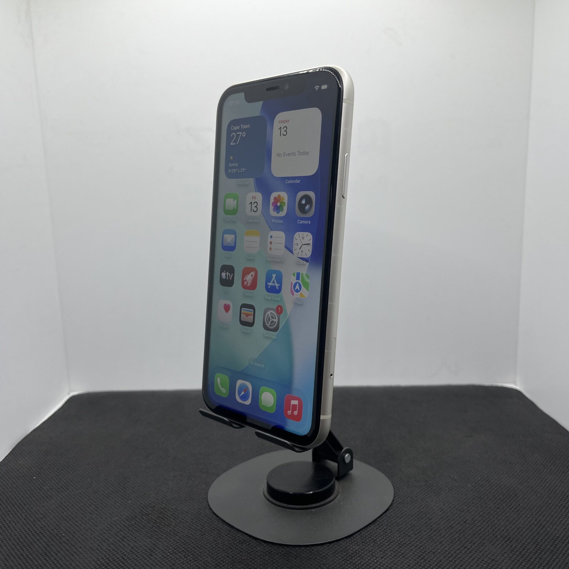 Apple iPhone 11 128GB White - (Grade B) - Image 6