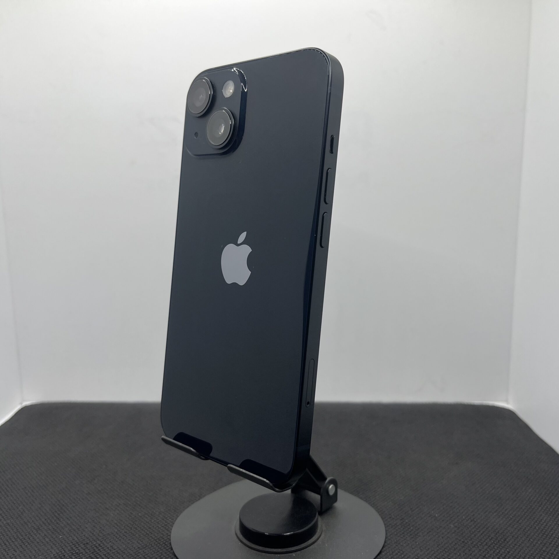 Apple iPhone 14 128GB Midnight - (Grade B) - Image 10