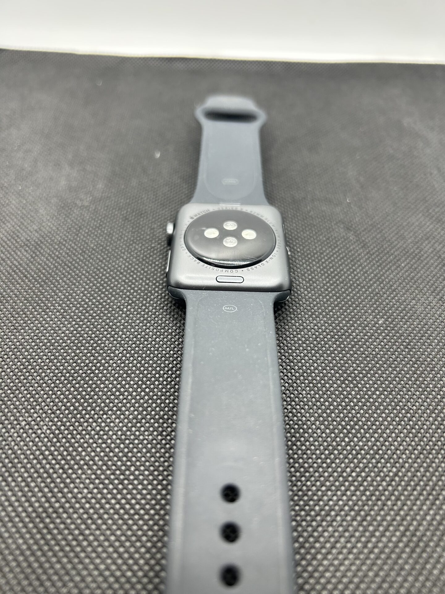 Apple Watch Series 3 (Aluminum, GPS, 42 mm) Black (Grade B) - Image 3